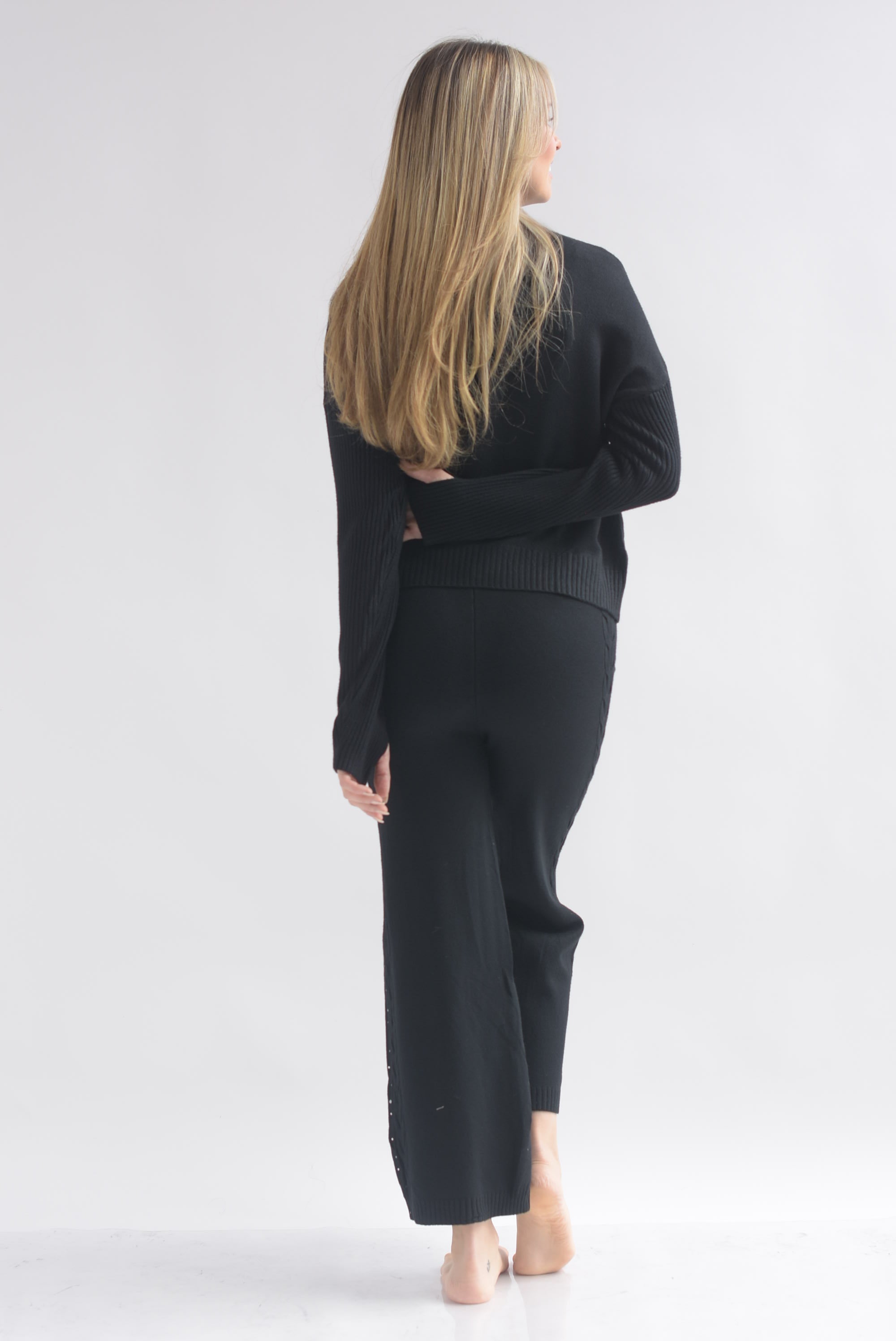 Set Pantalón brillos y Sweater punto canalé