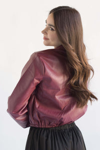 Fashion Styled Chamarra bomber globo vinipiel Vino