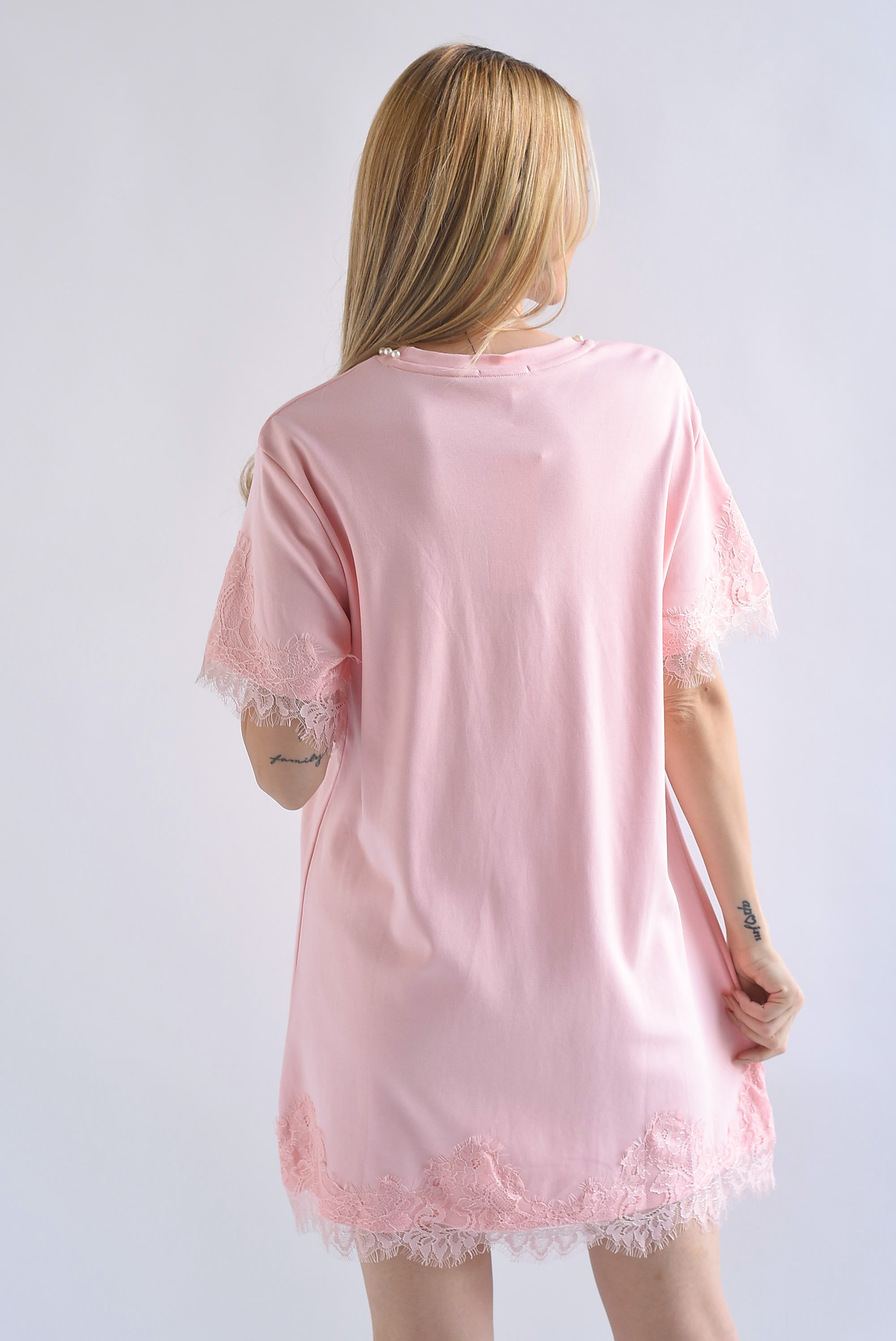 T-Shirt dress encaje con Falda perlas