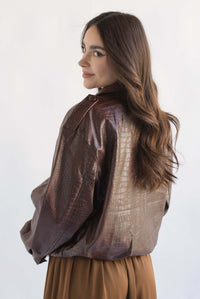 Fashion Styled Chamarra vinipiel Cocodrilo Vino