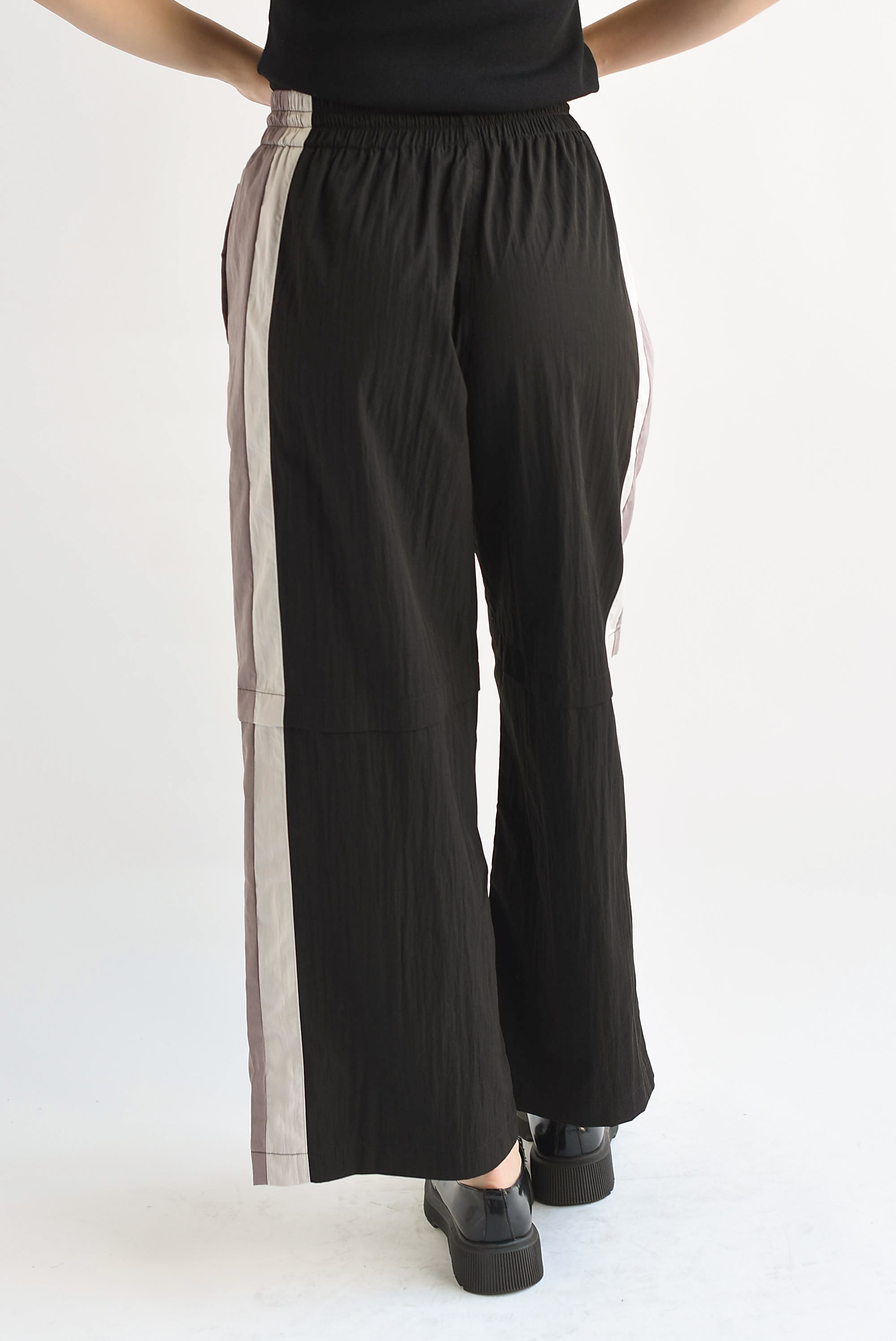 Pantalón track Tricolor Negro