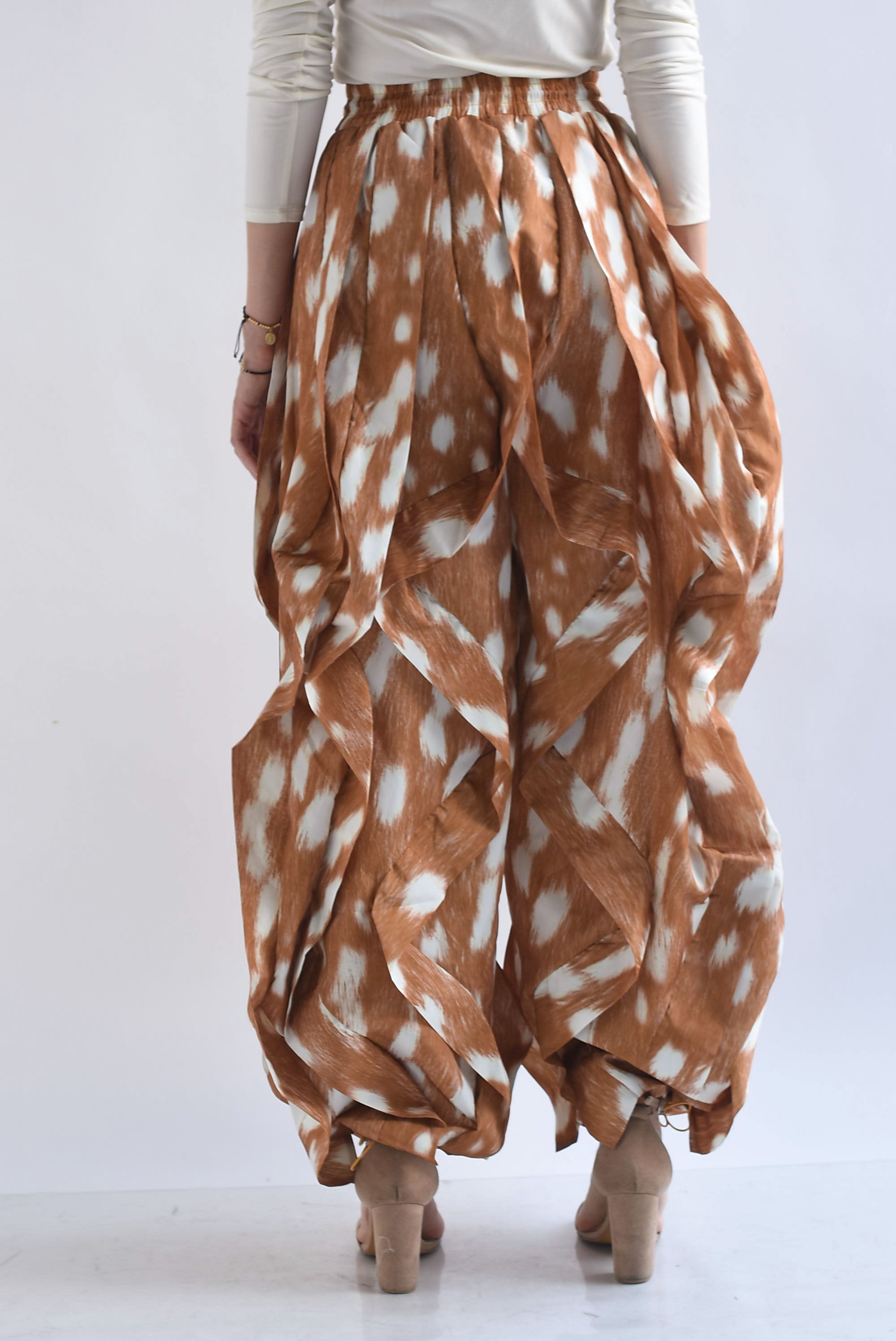 Pantalón Parachute ondas estampado