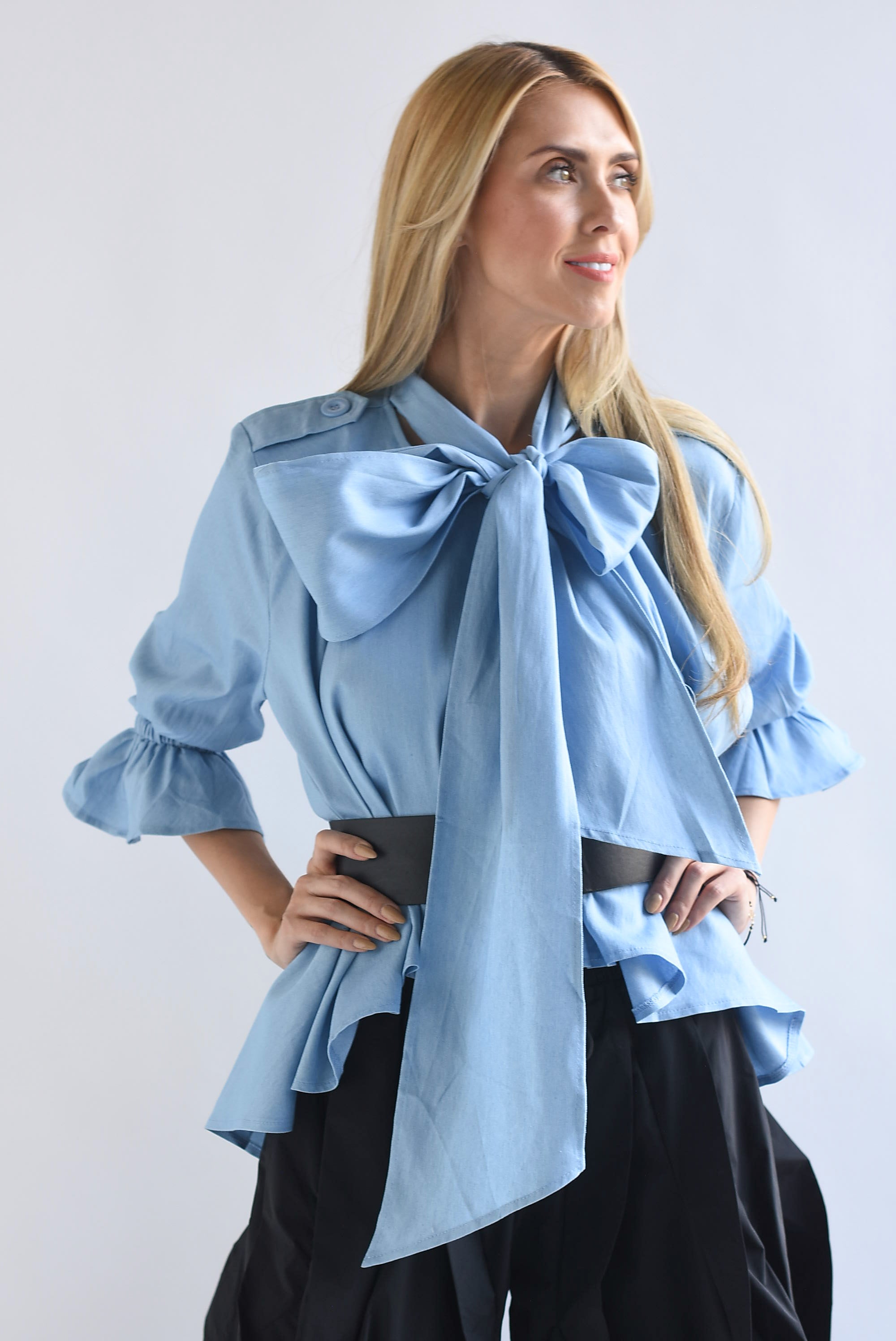 Blusa asimétrica Denim cinta cuello