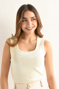 Fashion Styled Top punto cuello redondo Ivory