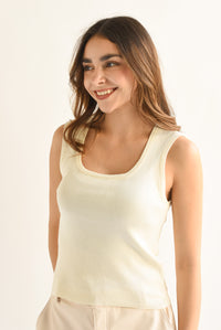 Fashion Styled Top punto cuello redondo Ivory