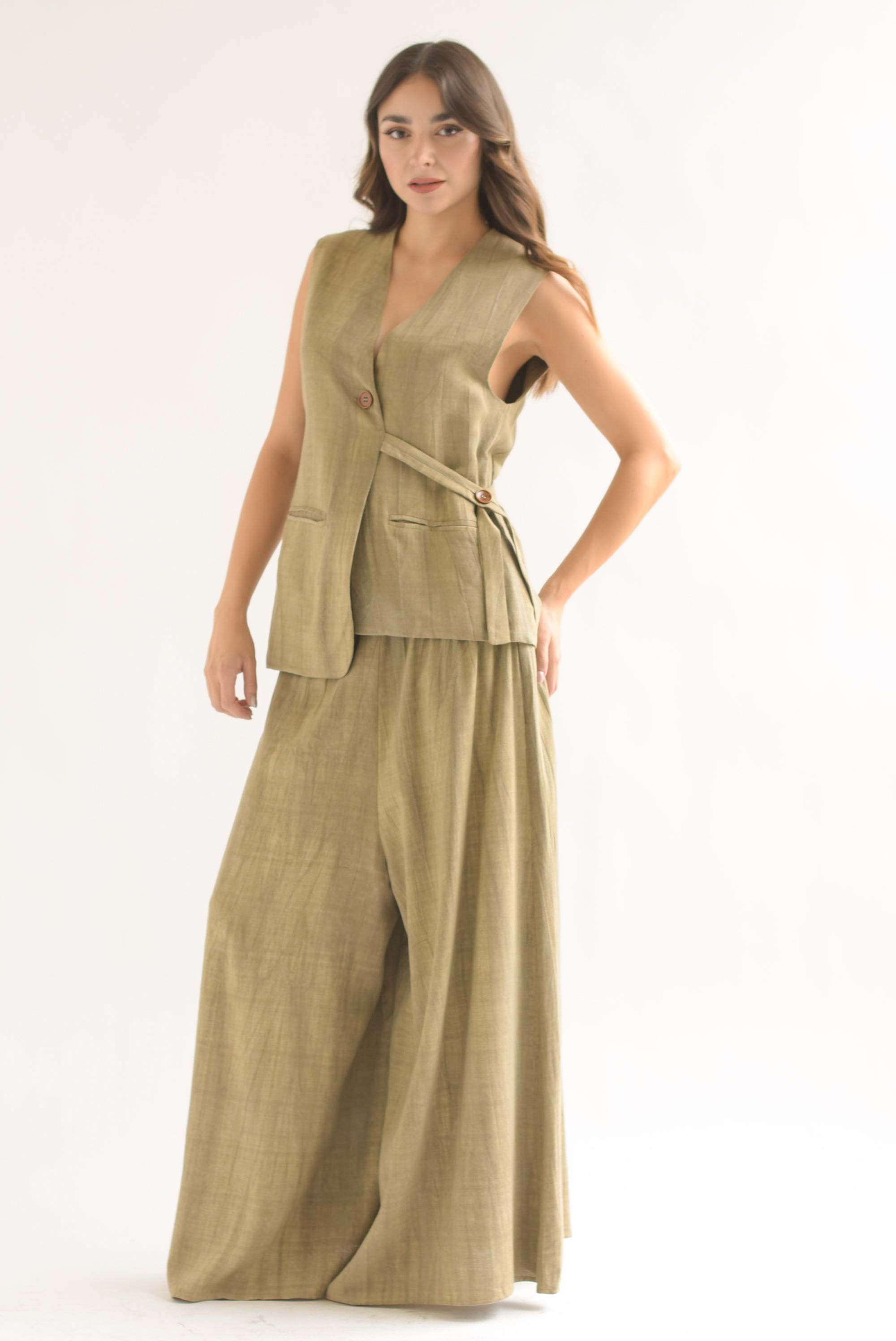 Set Pantalón super wide y Chaleco largo lino Verde Olivo