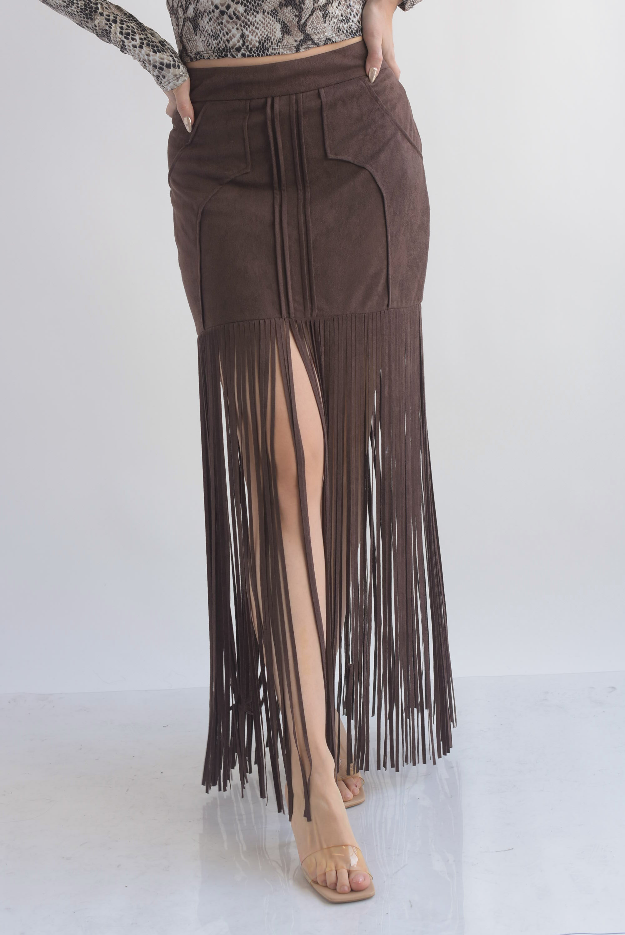Falda suede flecos largos