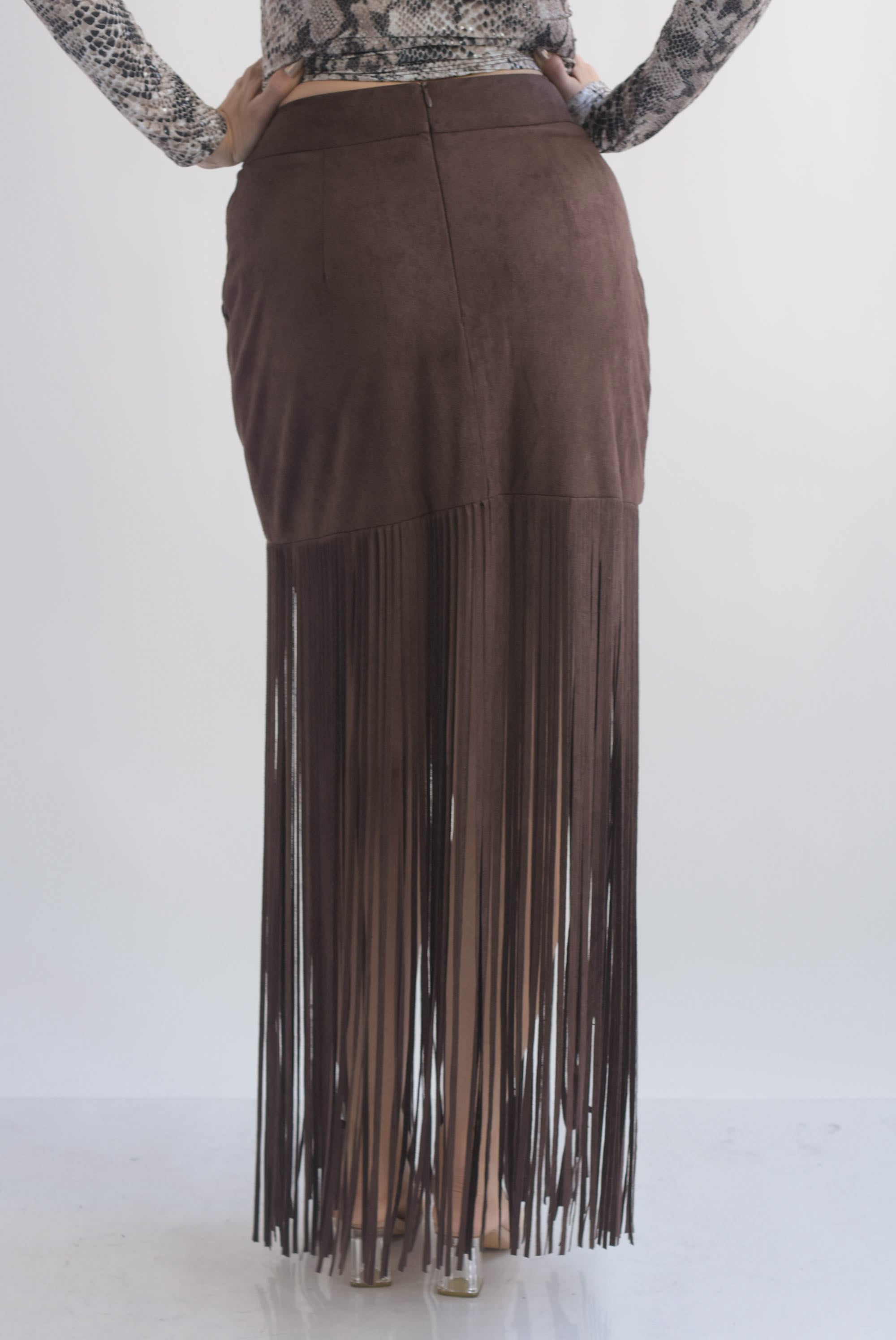 Falda suede flecos largos