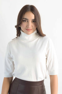 Fashion Styled Blusa punto cuello alto manga corta Blanco