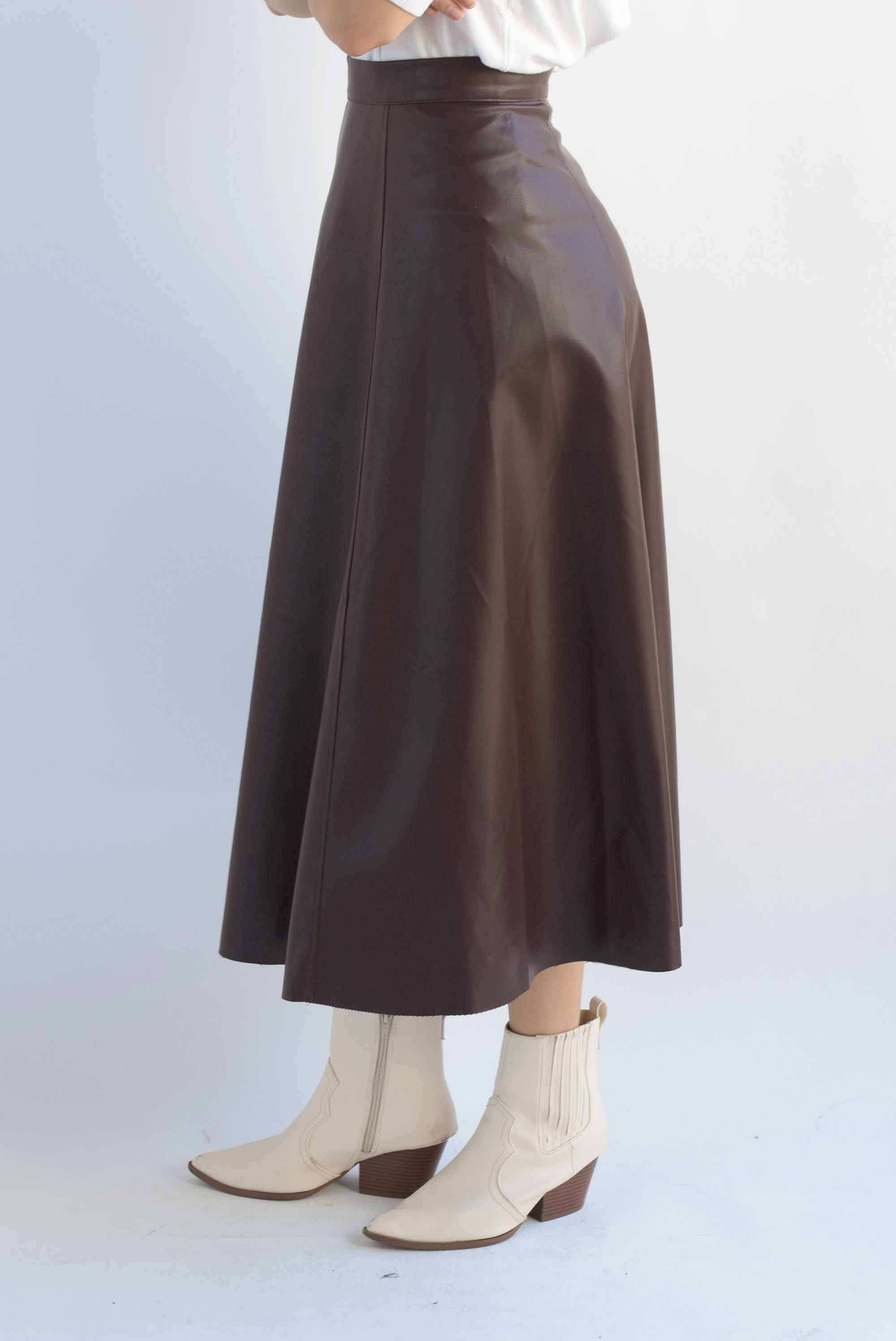 Falda vinipiel corte A Espresso