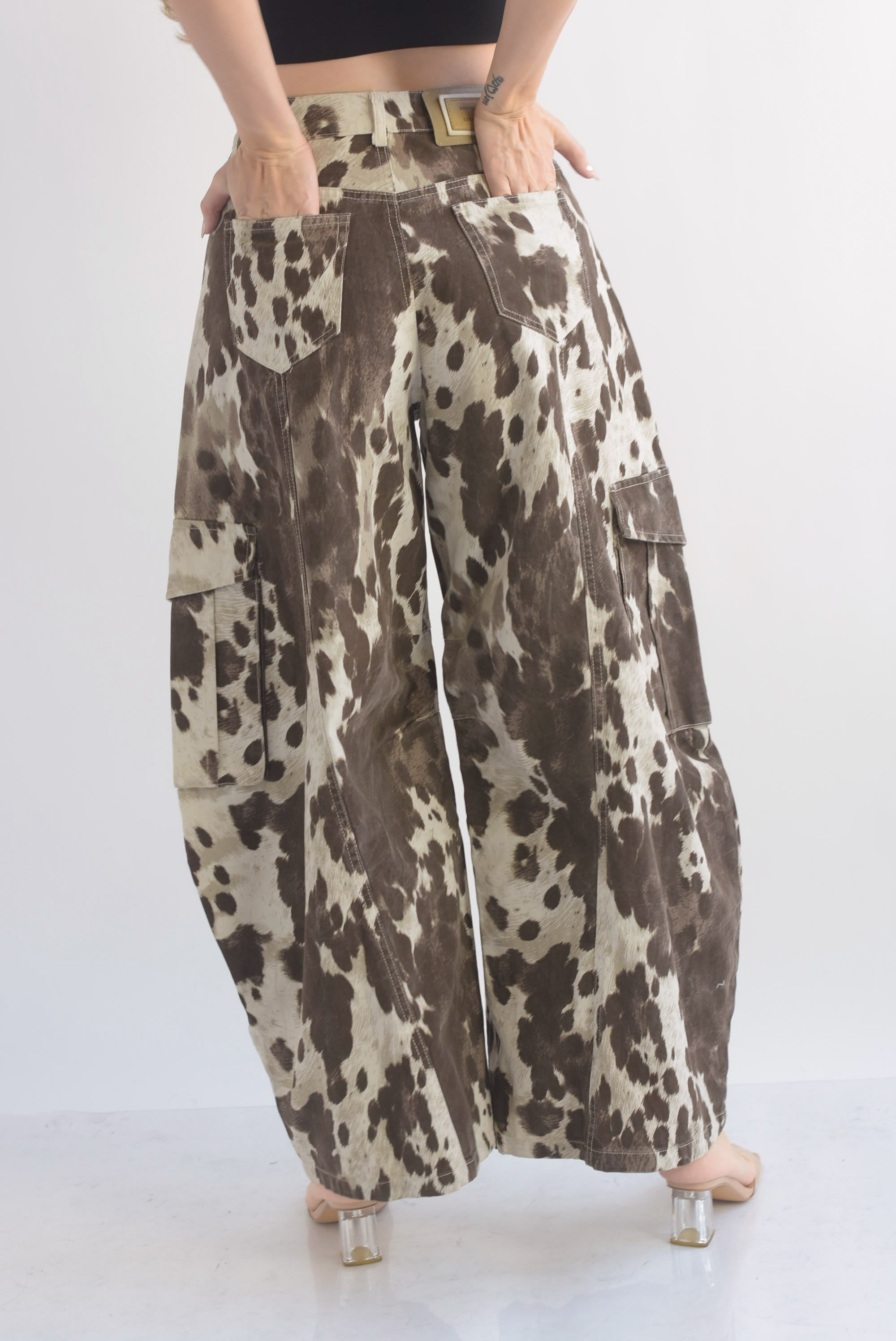 Jeans barrel cargo cow