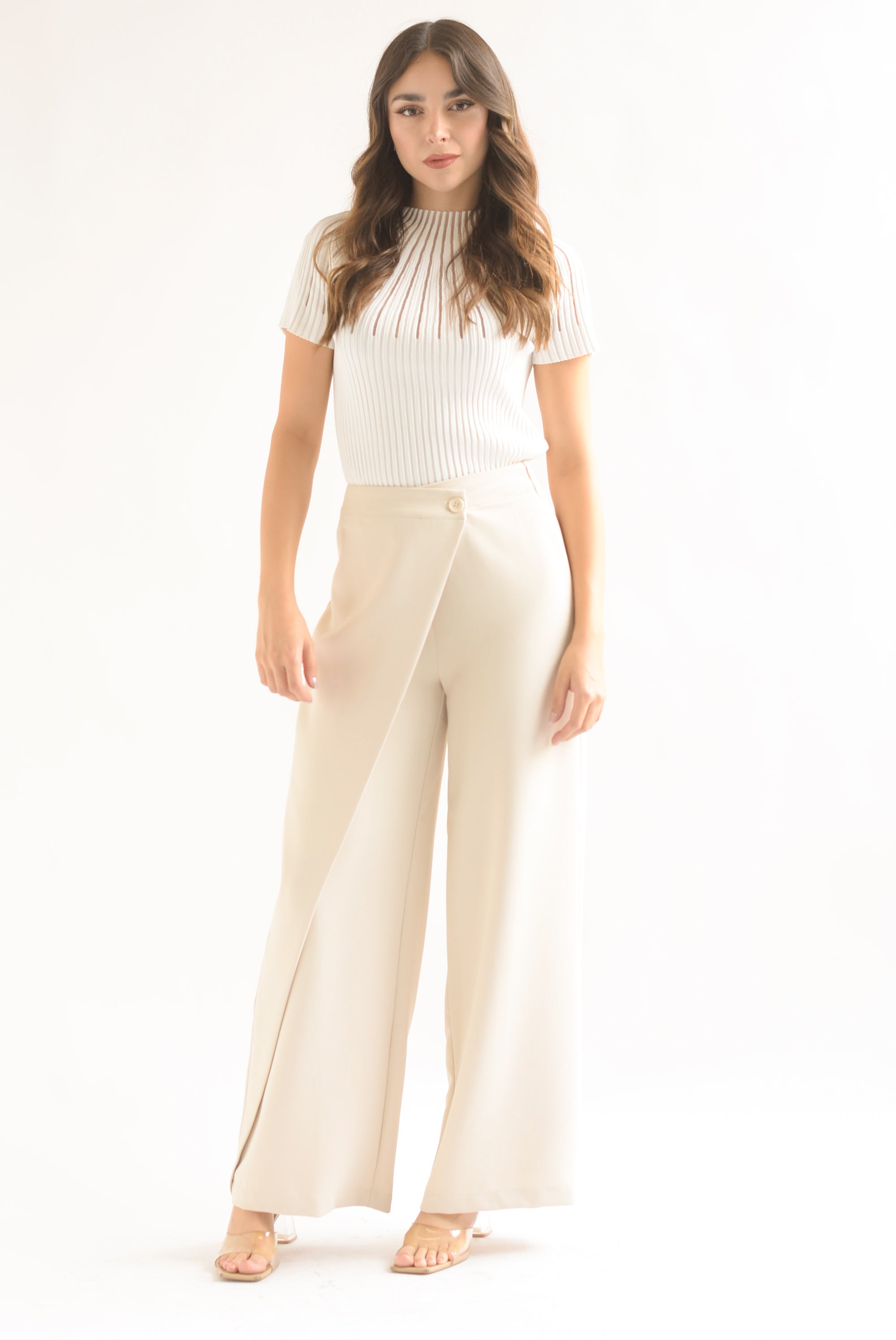 Pantalón de vestir asimétrico Beige