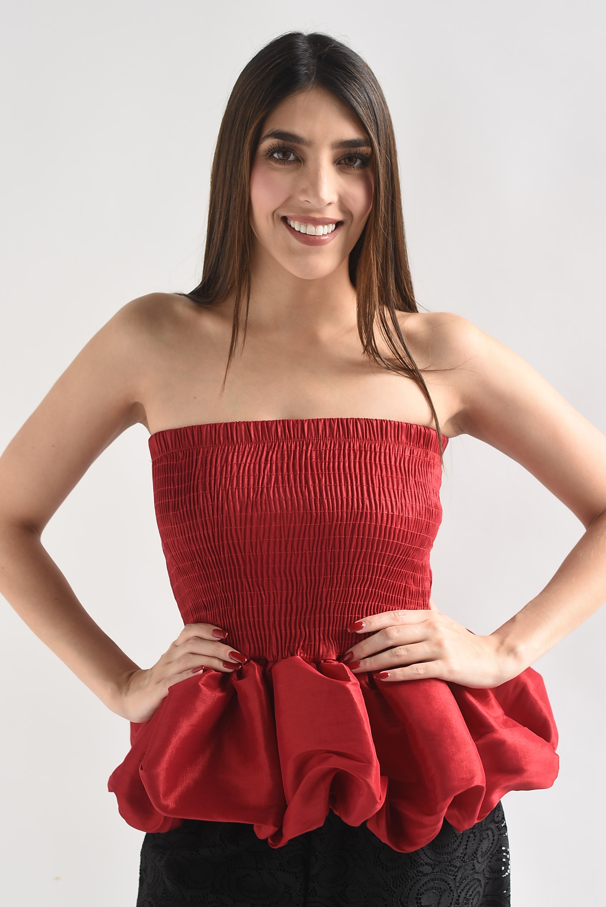 Top strapless globo peplum Rojo