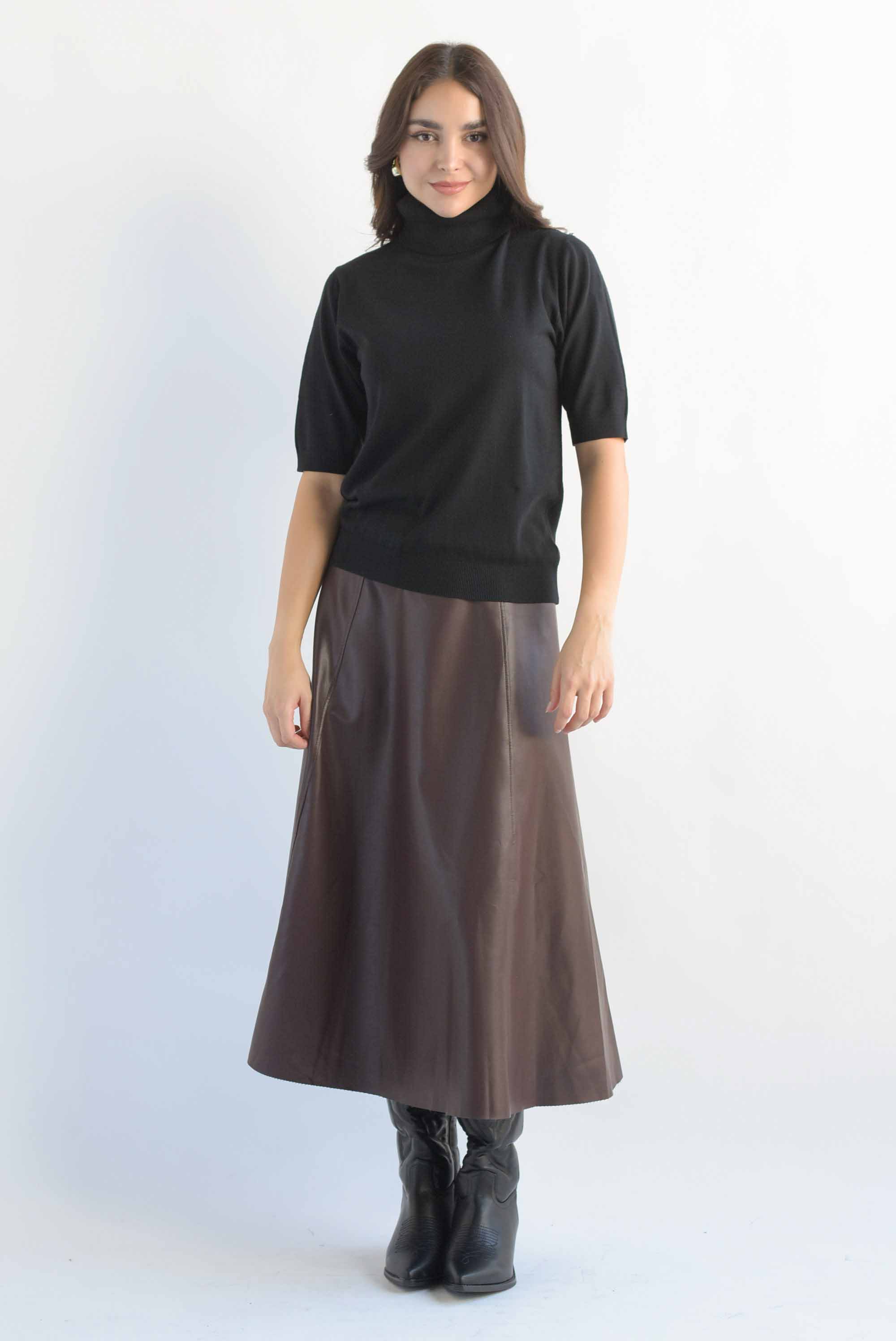 Blusa punto cuello alto manga corta Negro