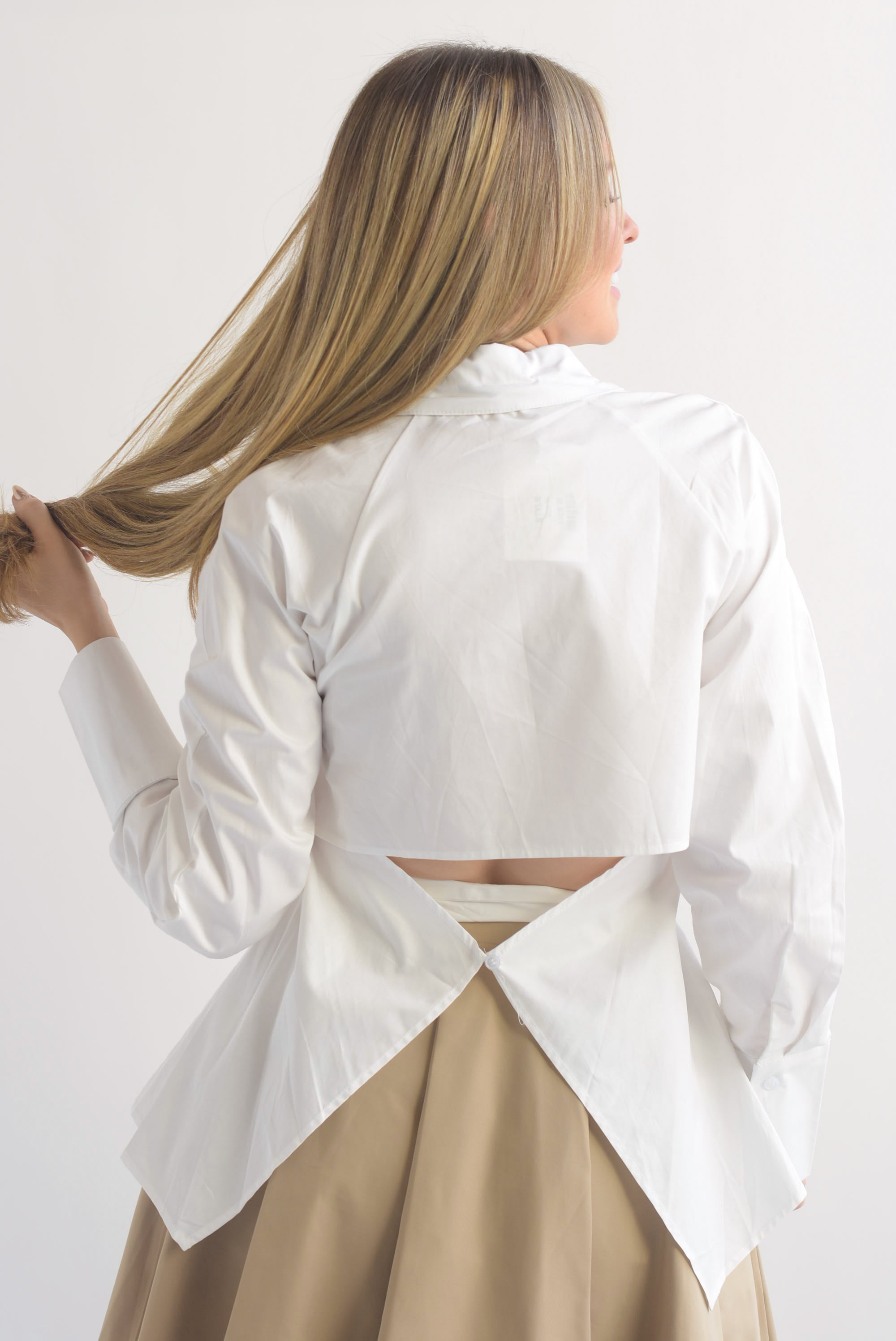 Camisa cut-out cinta