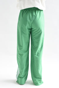 Fashion Styled Pantalón nylon track Verde