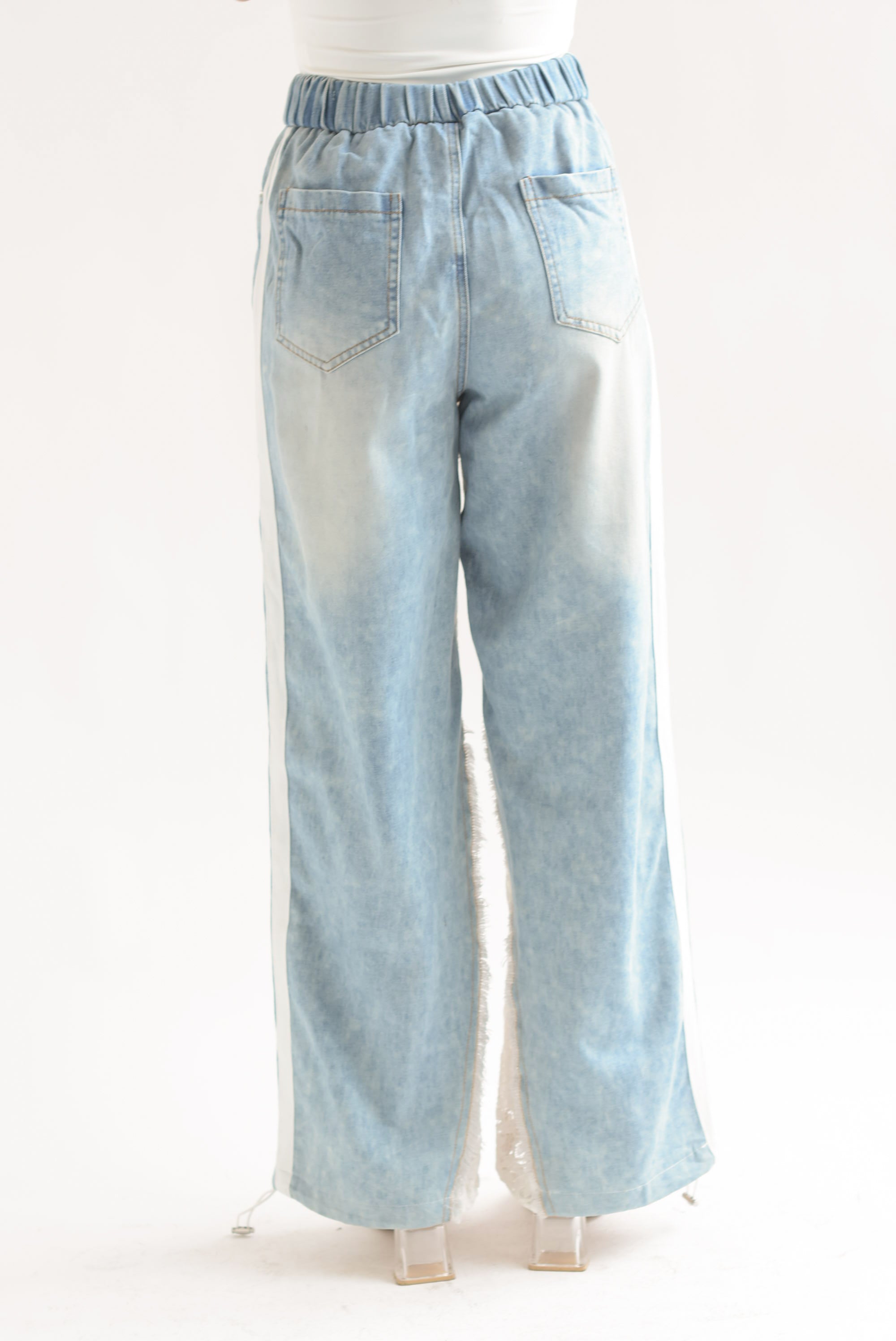 Jeans track piernas encaje Blanco