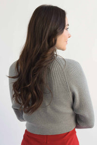 Fashion Styled Sweater crop canalé cruzado Gris