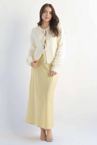 Fashion Styled Sweater fur lazos Ivory