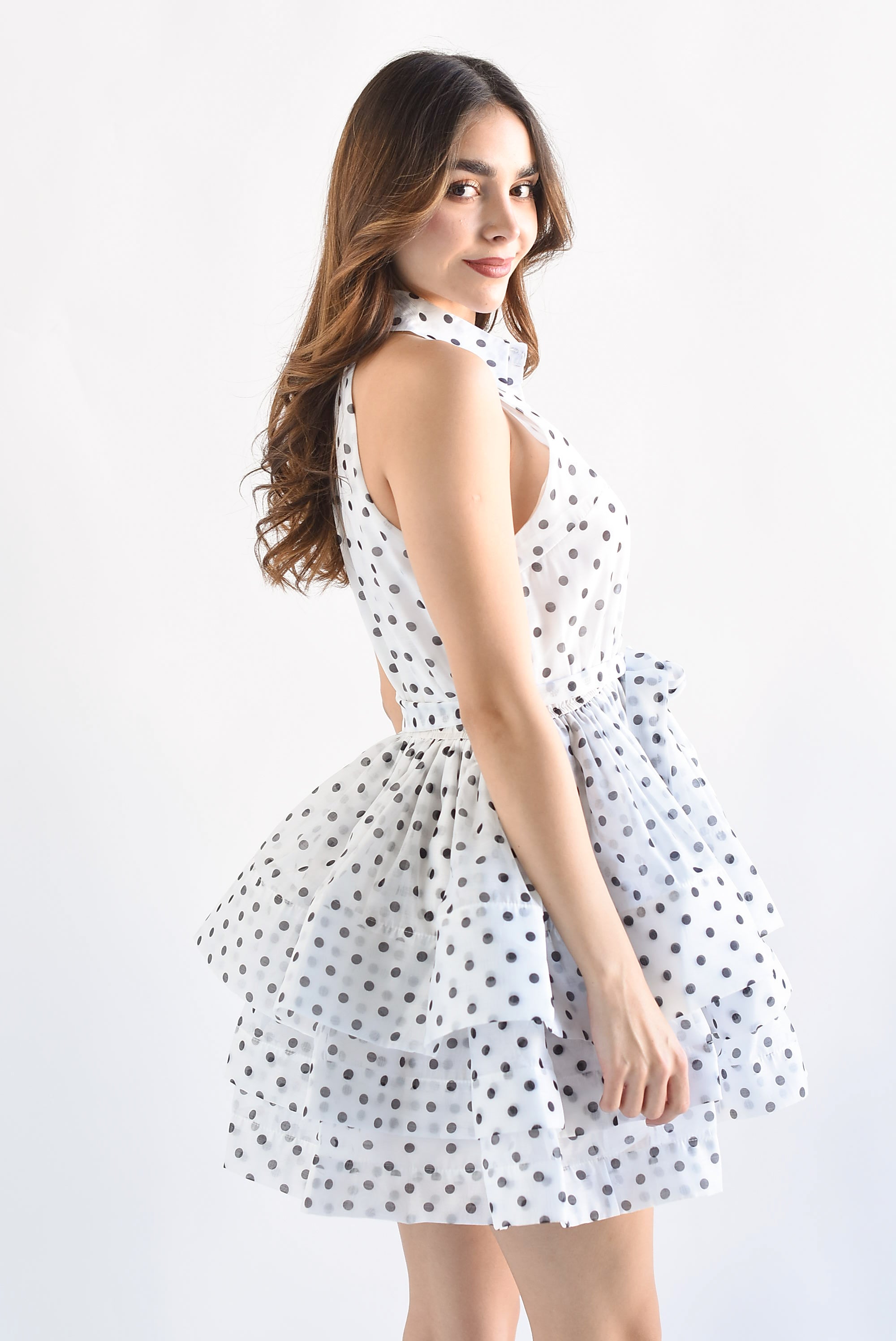Vestido corto olanes polka dots Blanco
