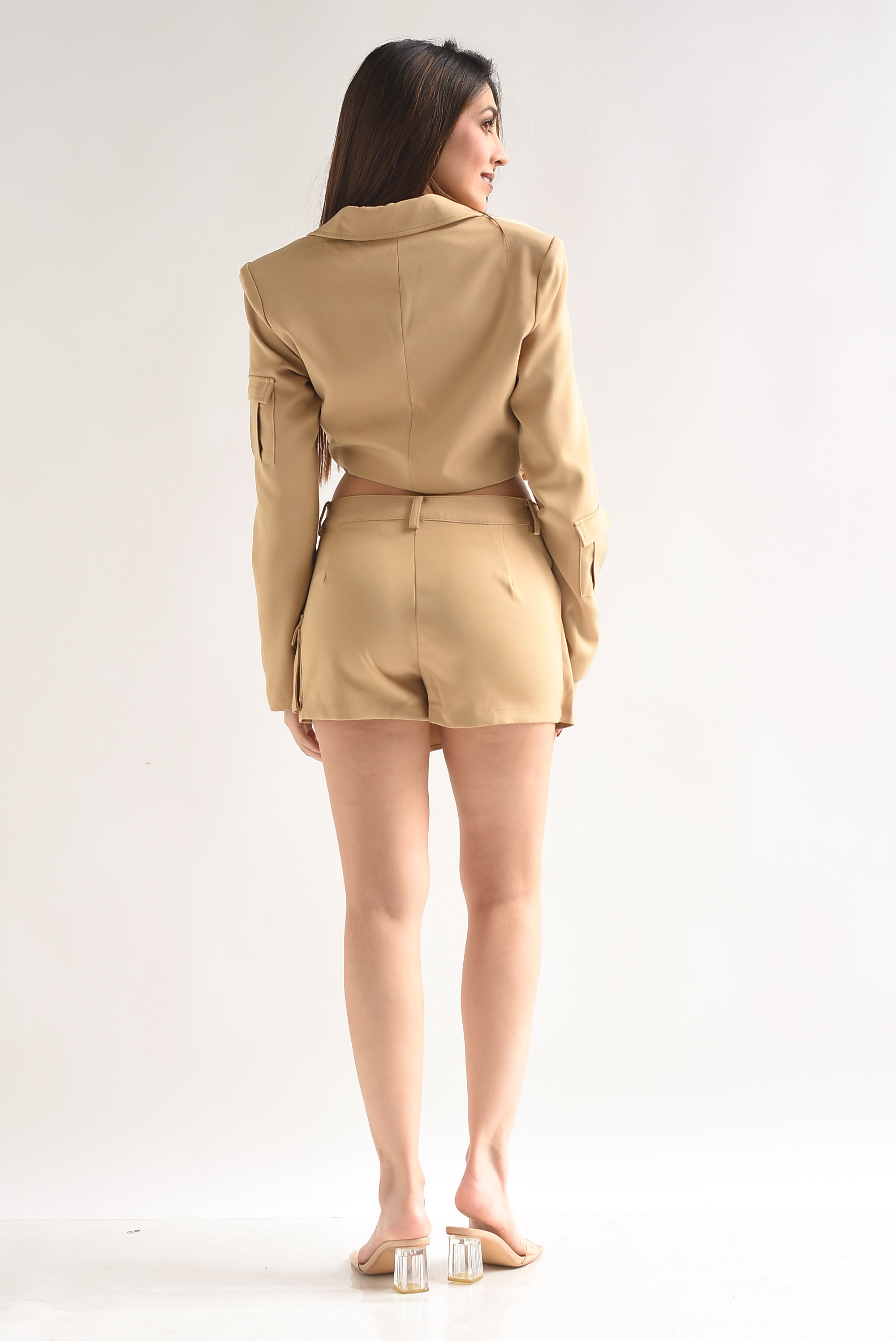 Set Falda-Short y Blazer cargo