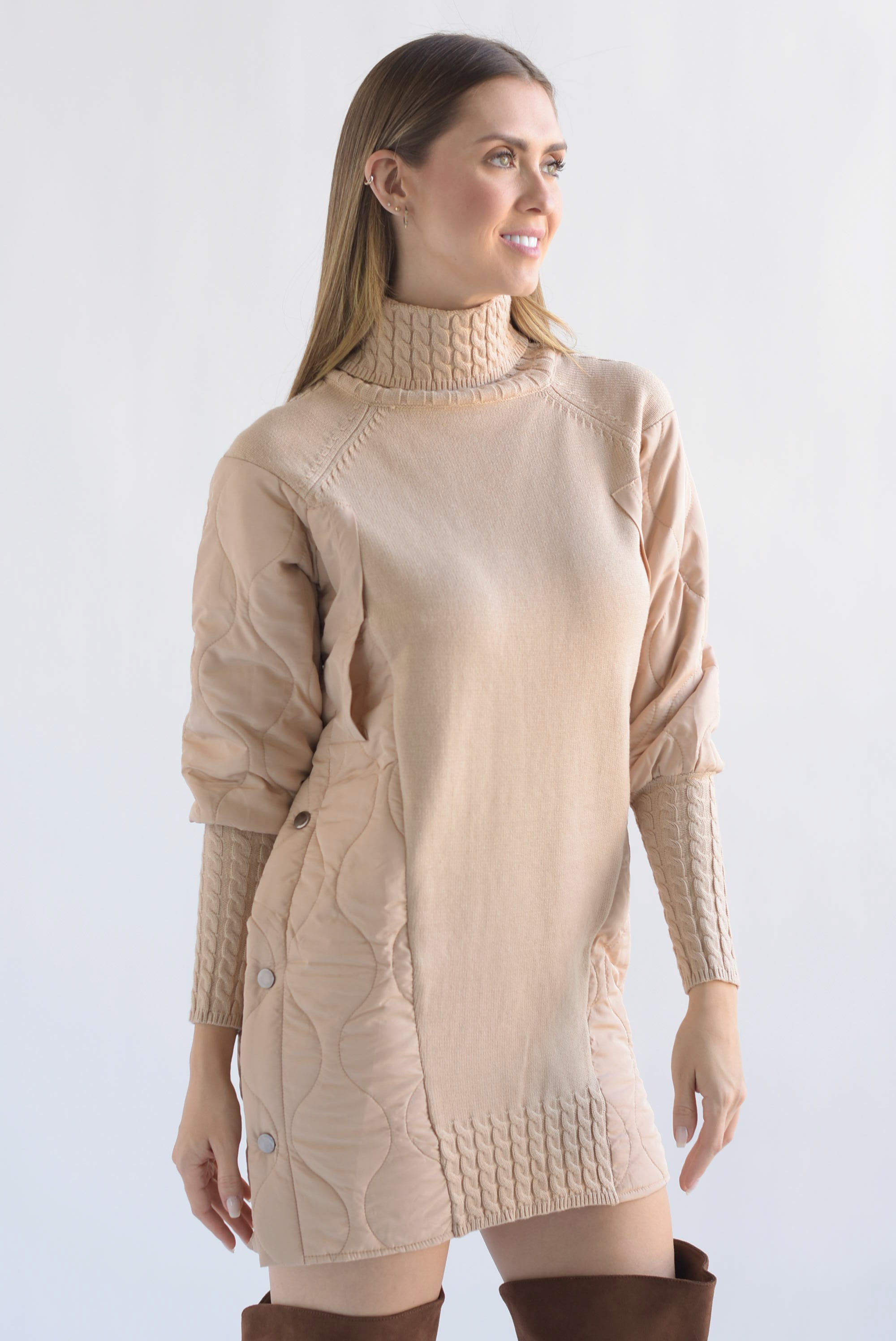 Vestido punto poncho puffer Kaki