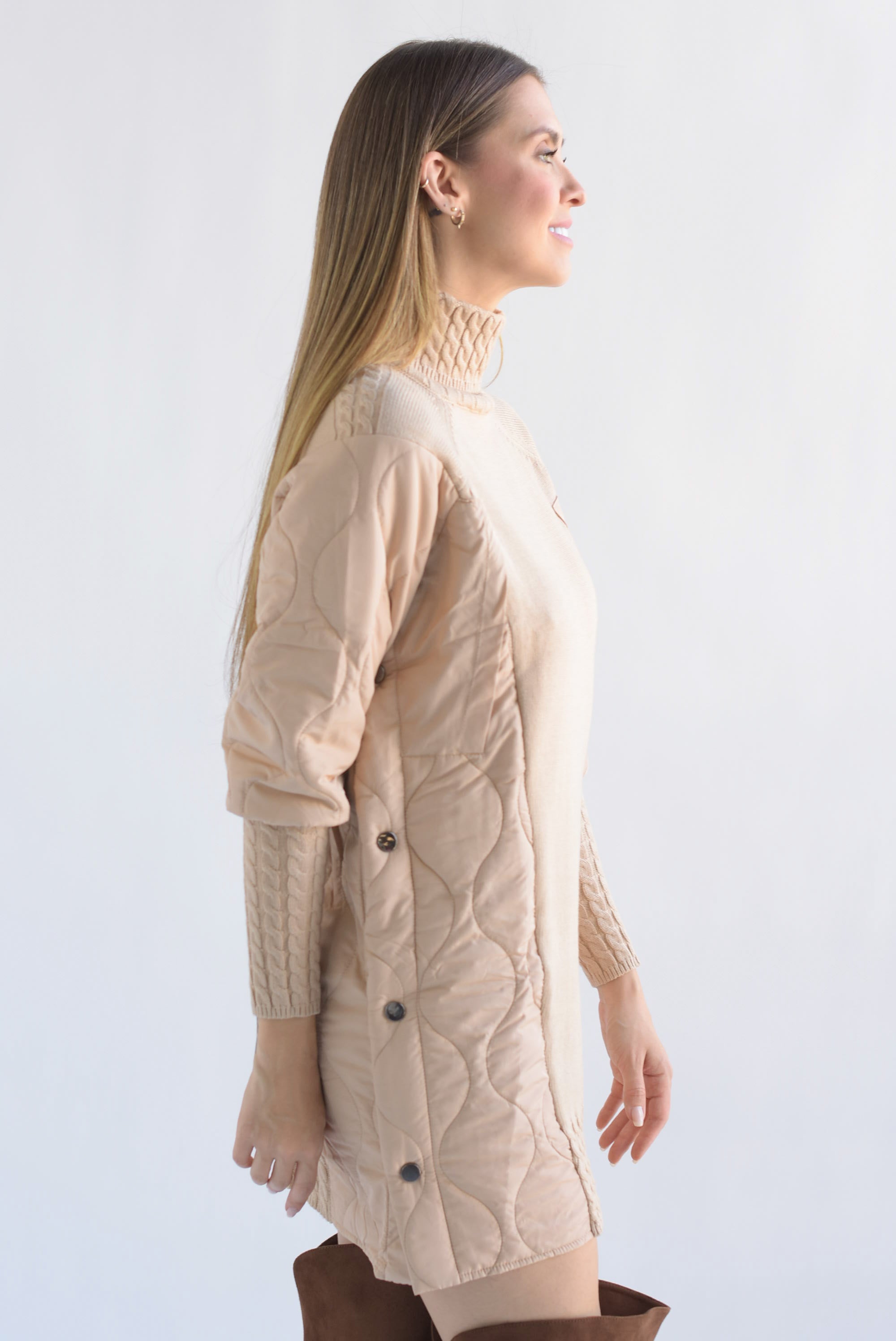 Vestido punto poncho puffer Kaki