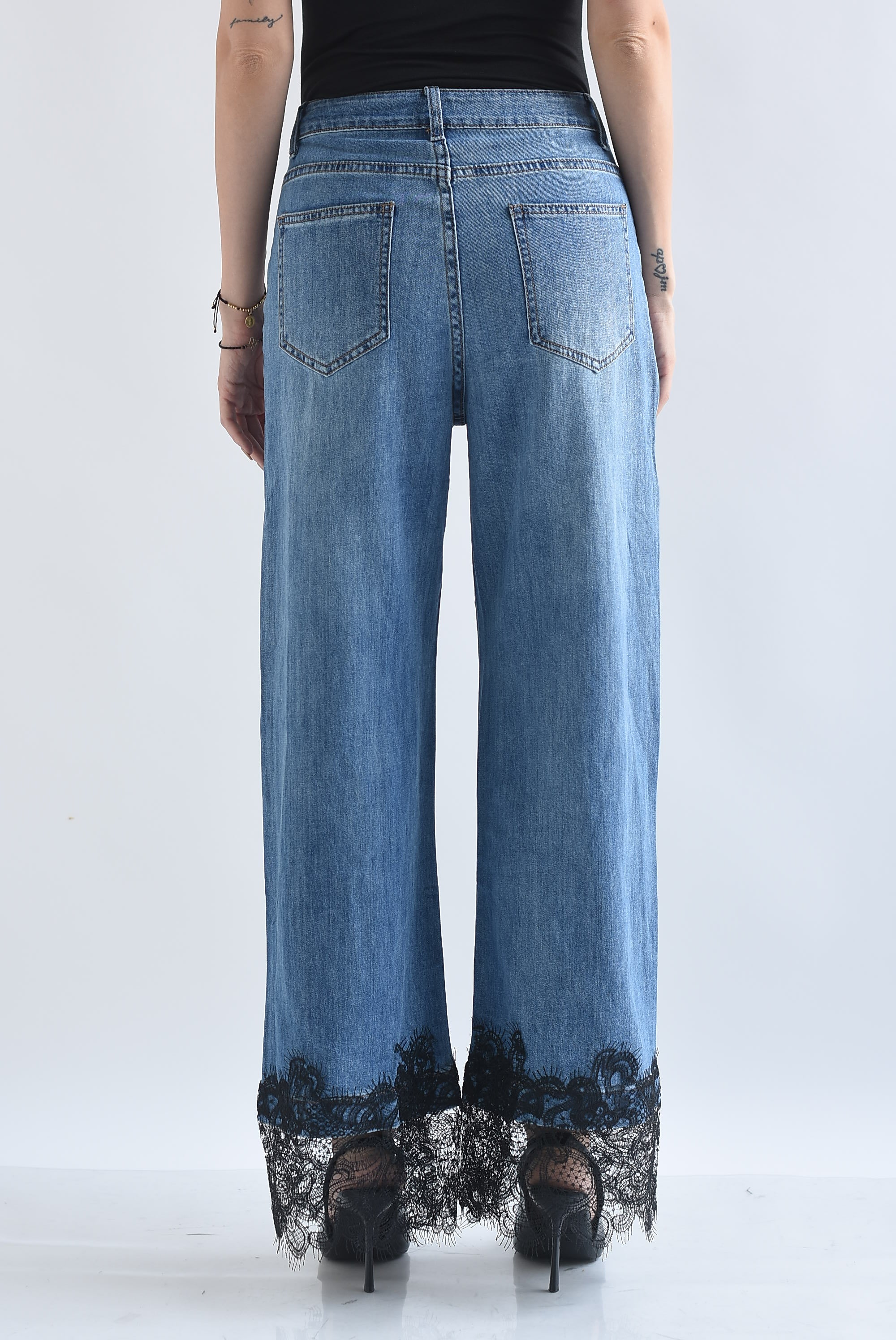 Jeans tobillo encaje
