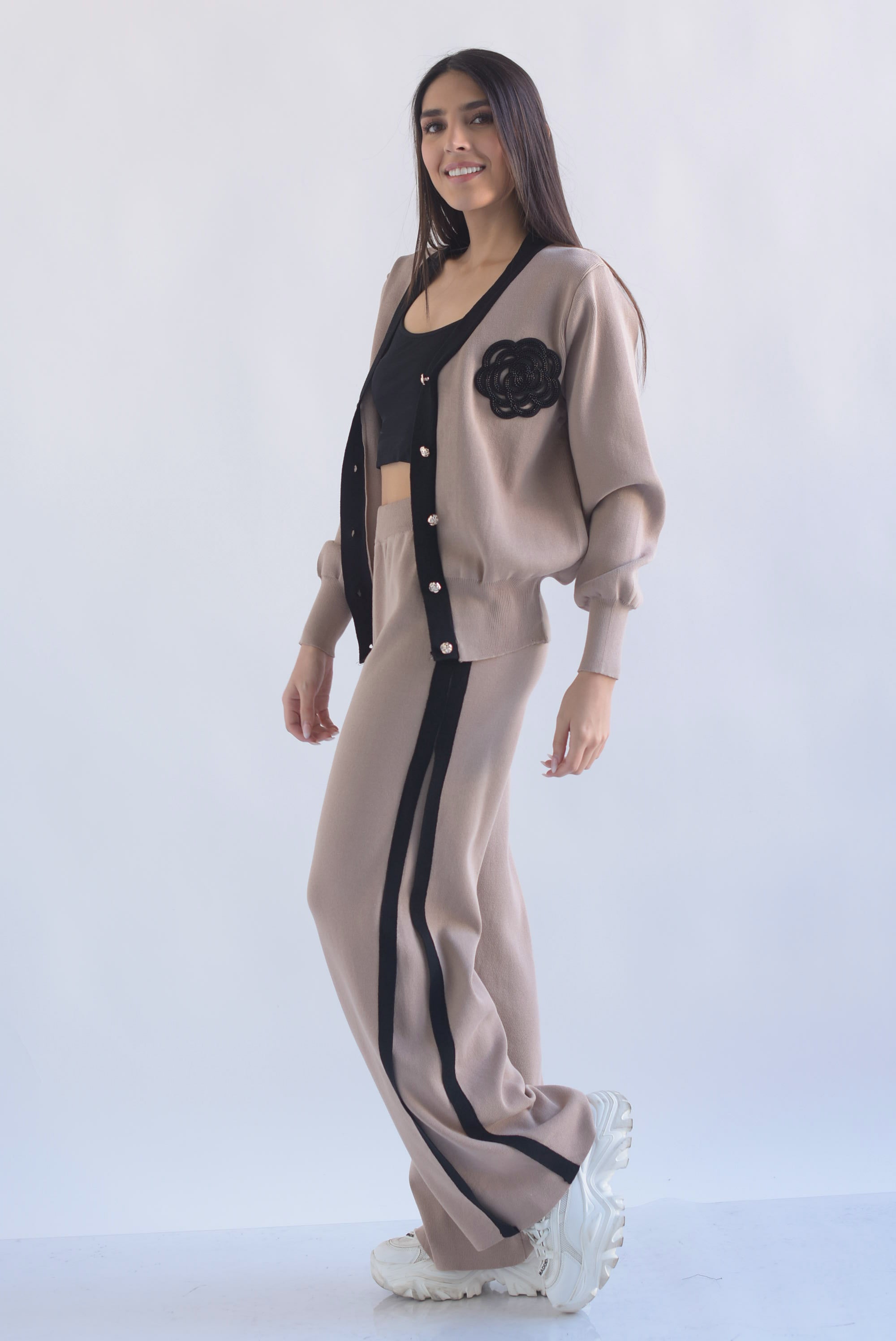 Set Pantalón track y Cárdigan Camelia punto