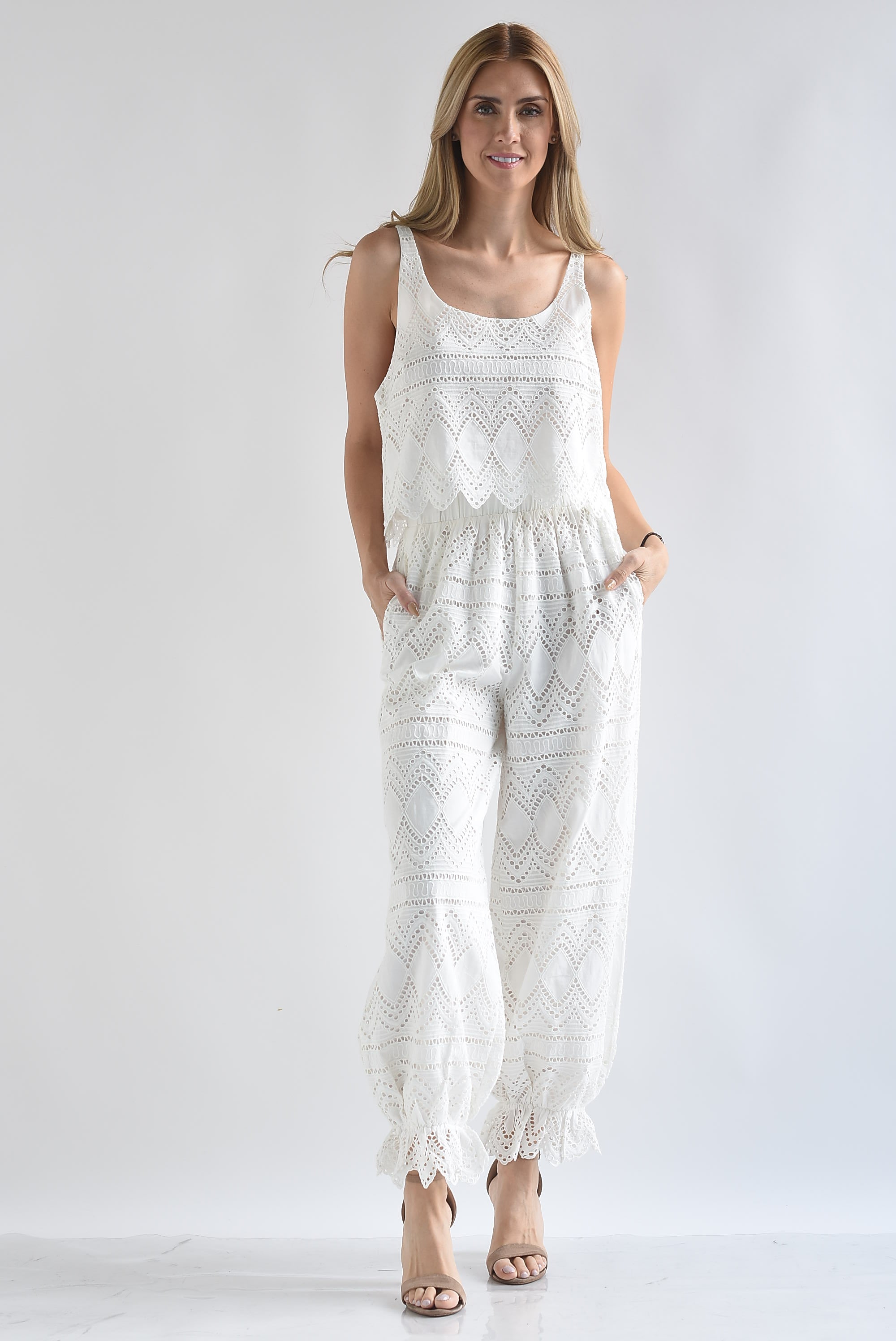 Set Pantalón Bloomers y Top calado