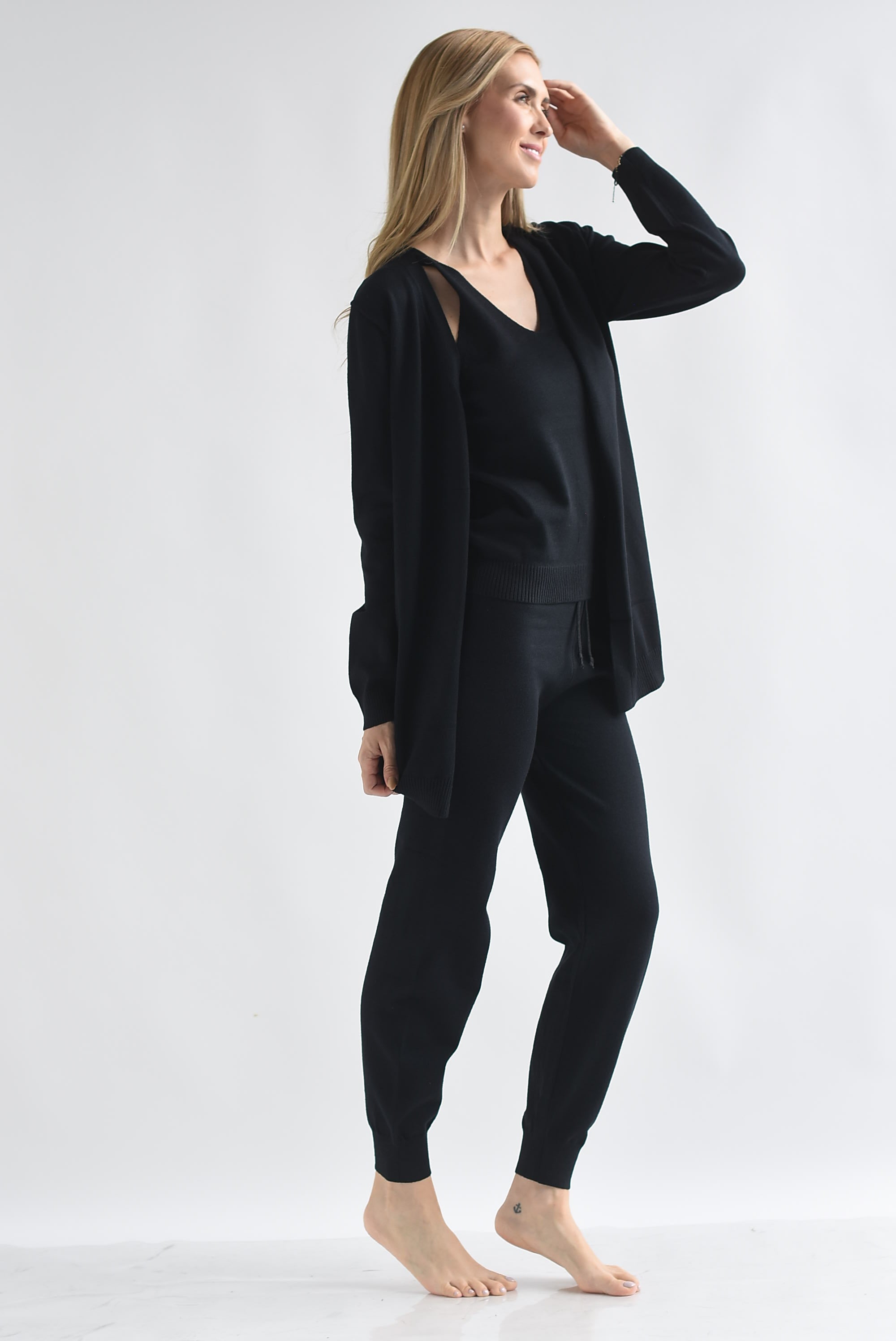 Set 3 piezas: Pantalón, Blusa y Cárdigan Negro