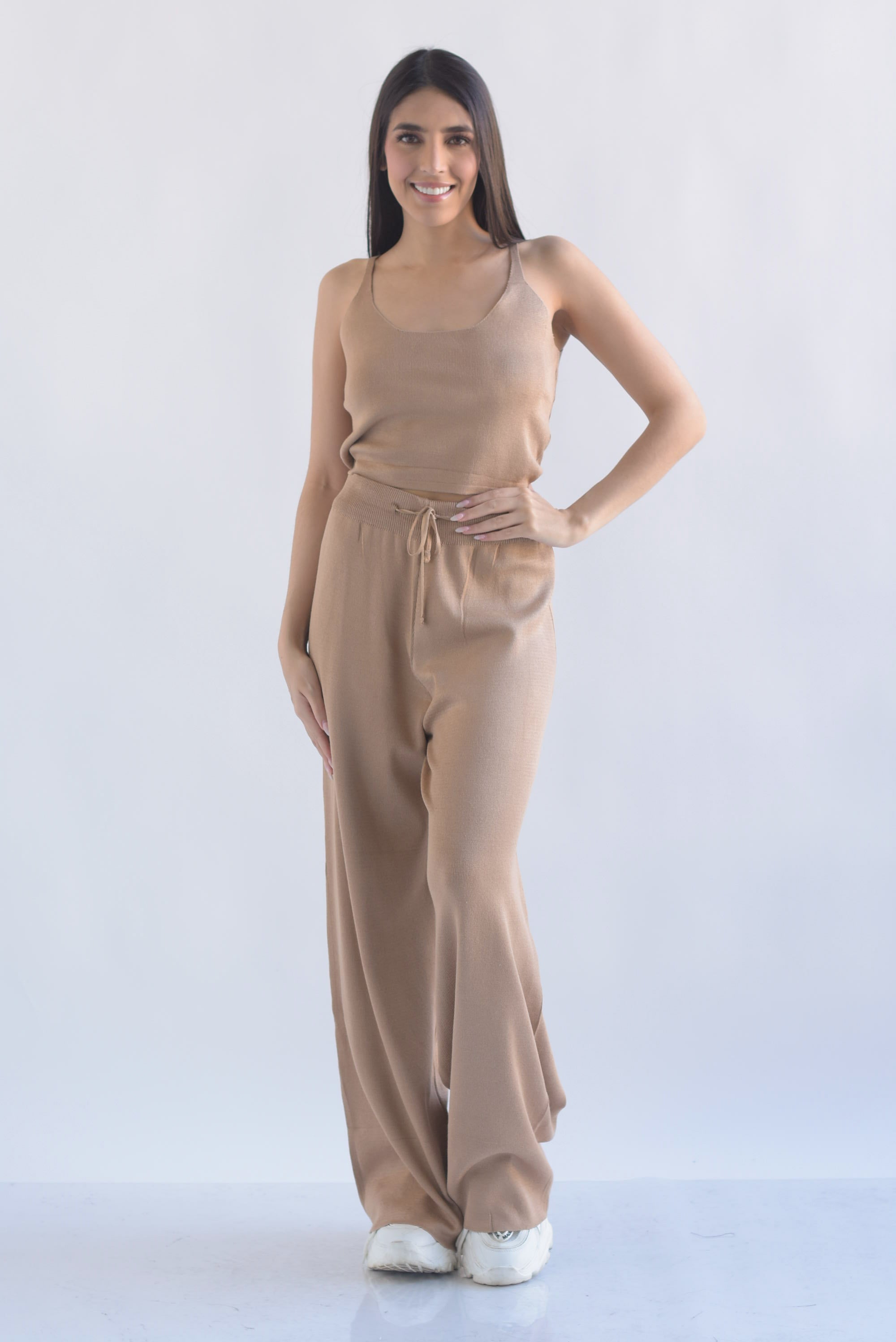 Set Pantalón, Top y Ensamble punto