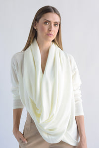 Fashion Styled PREVENTA Sweater multiformas Ivory