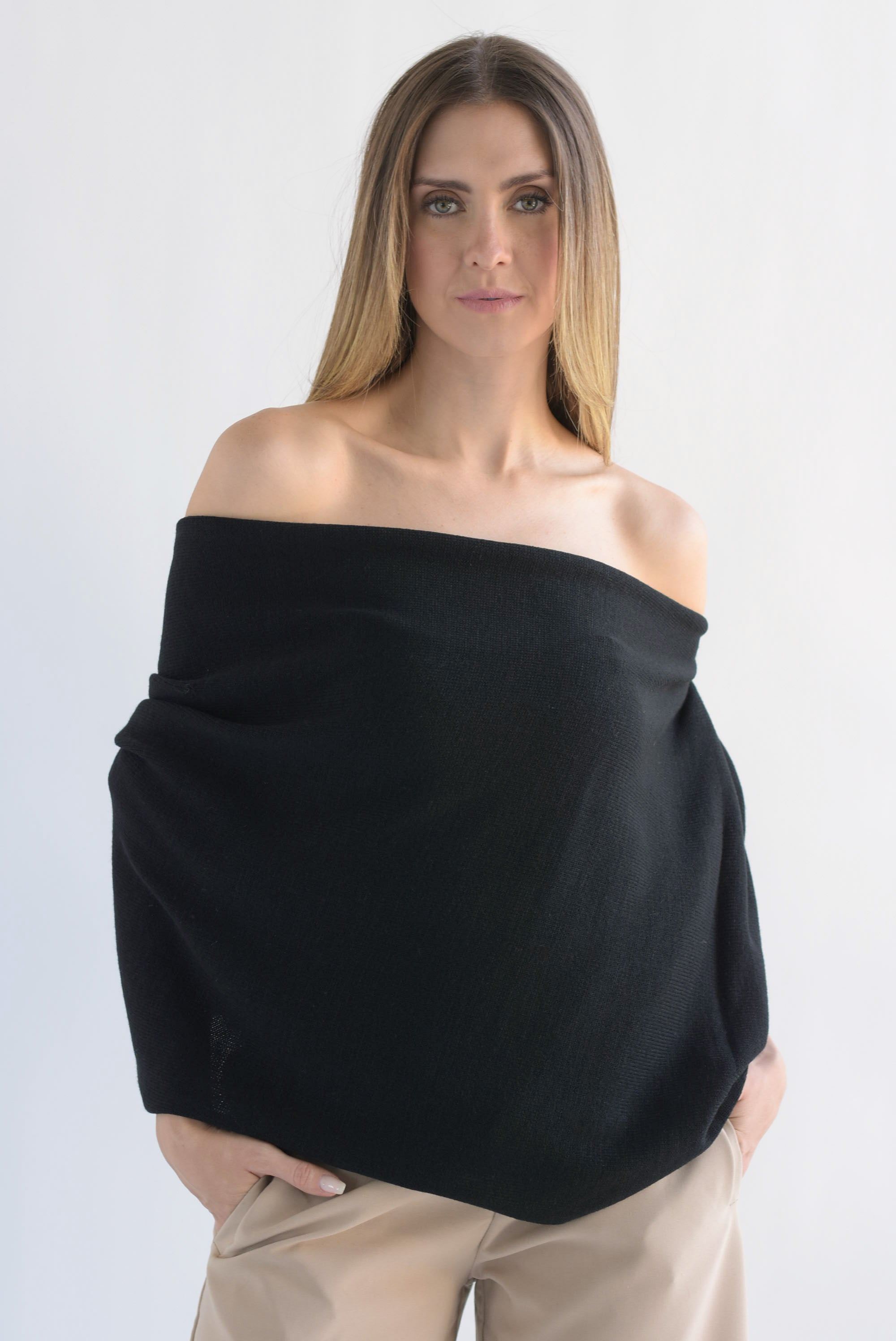 PREVENTA Sweater multiformas Negro