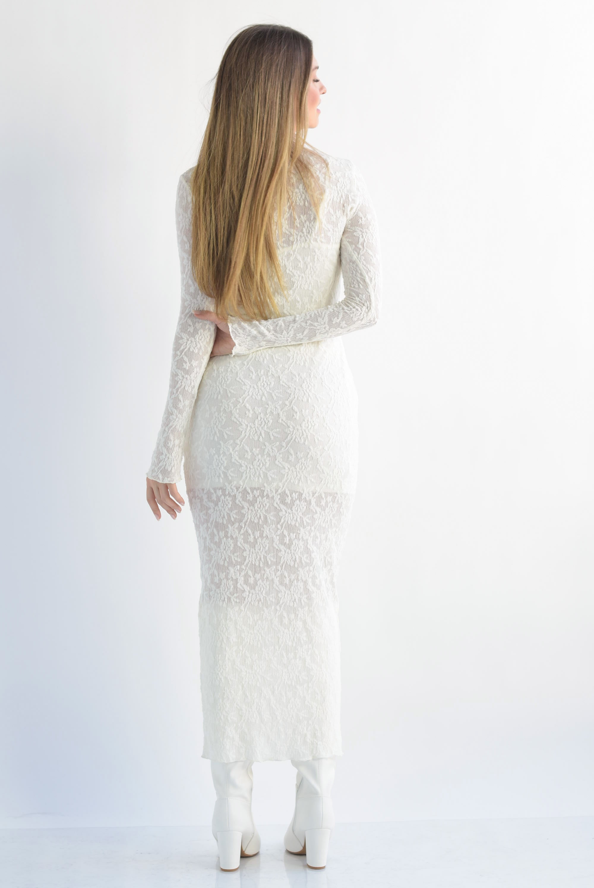 Vestido texturizado flores Ivory