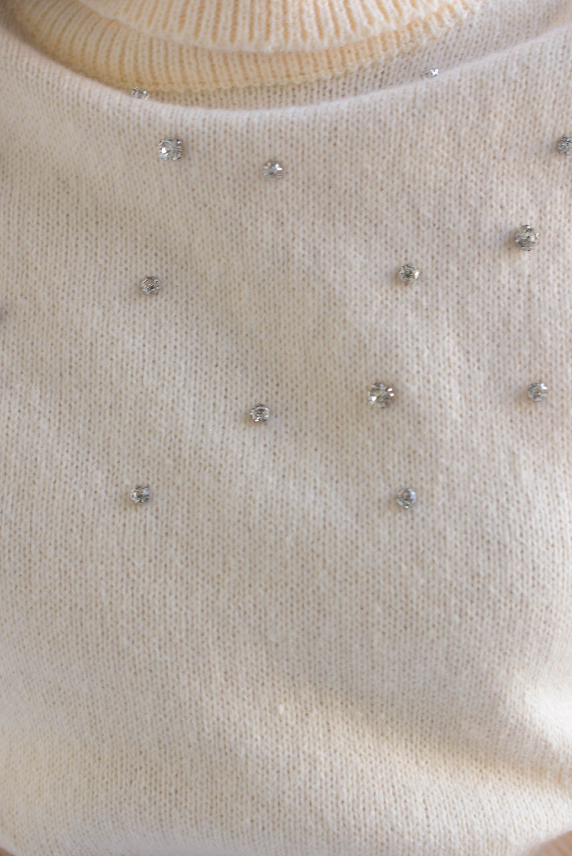 Sweater cuello alto brillos