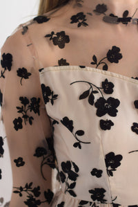 Fashion Styled Vestido mesh flores terciopelo Nude