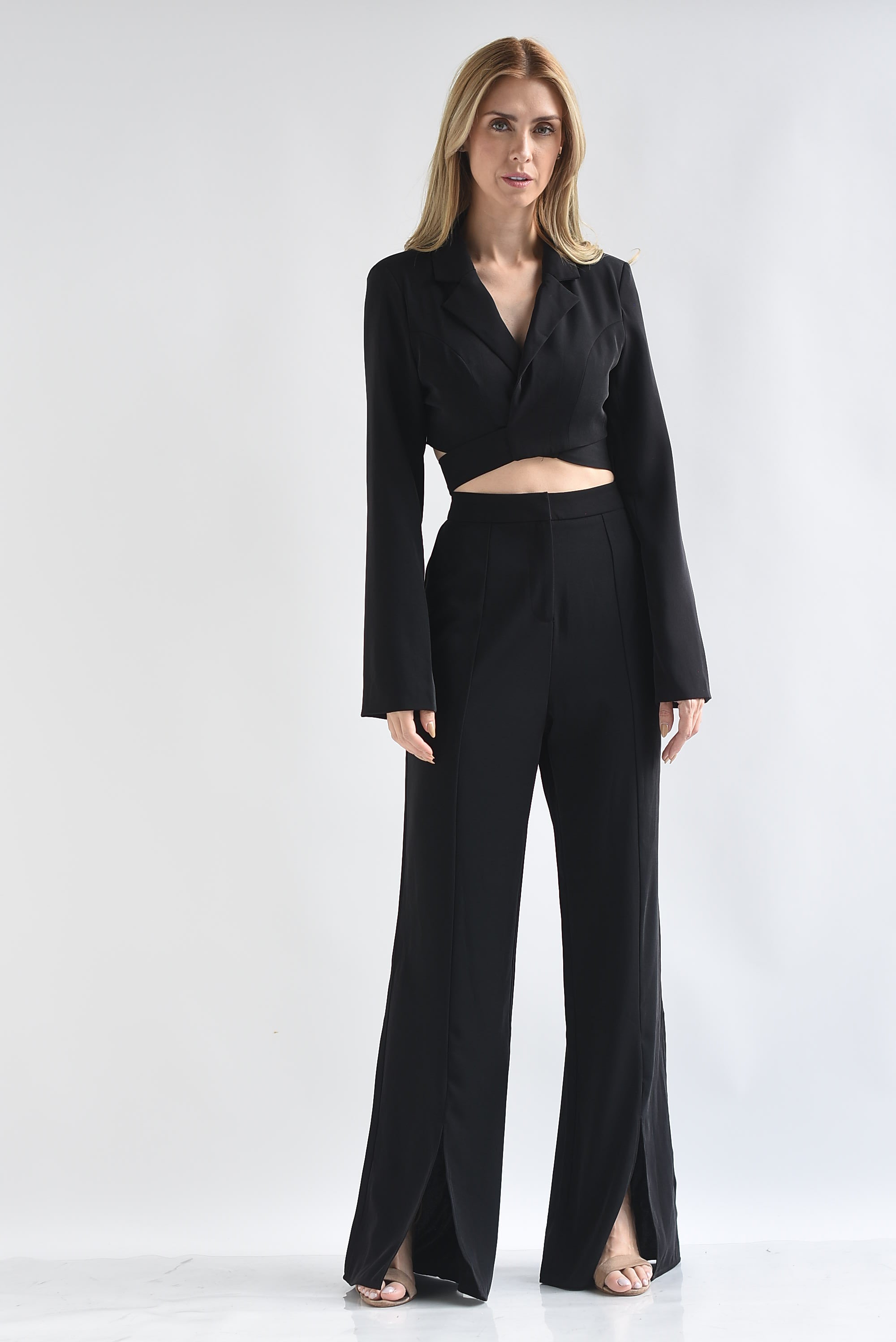 Set Pantalón y Saco crop Negro