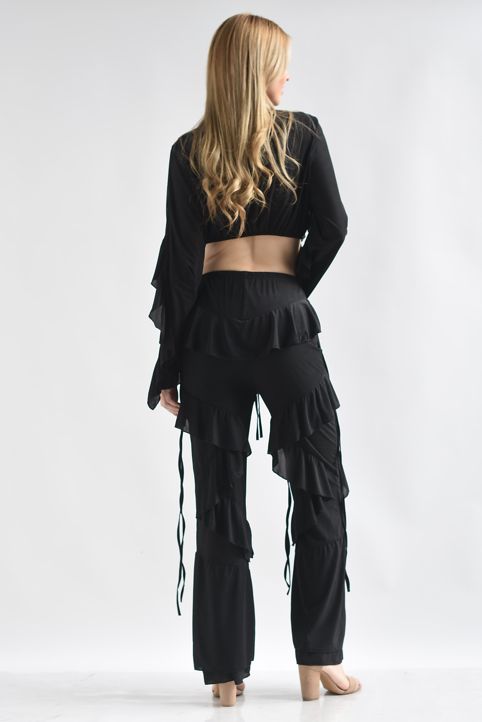 Set Pantalón y Blusa crop lazos olanes
