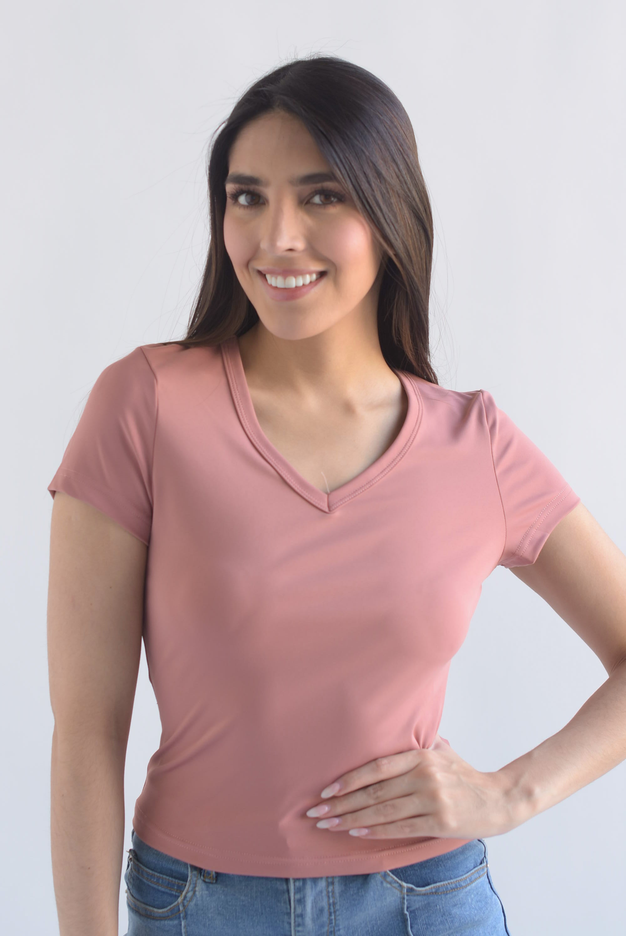 Top manga corta cuello V licra