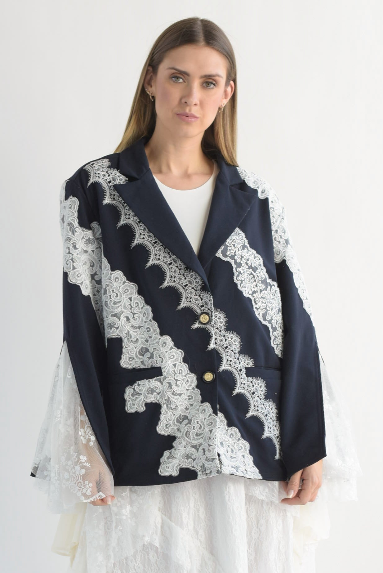 Blazer bordado forro encaje Azul Marino