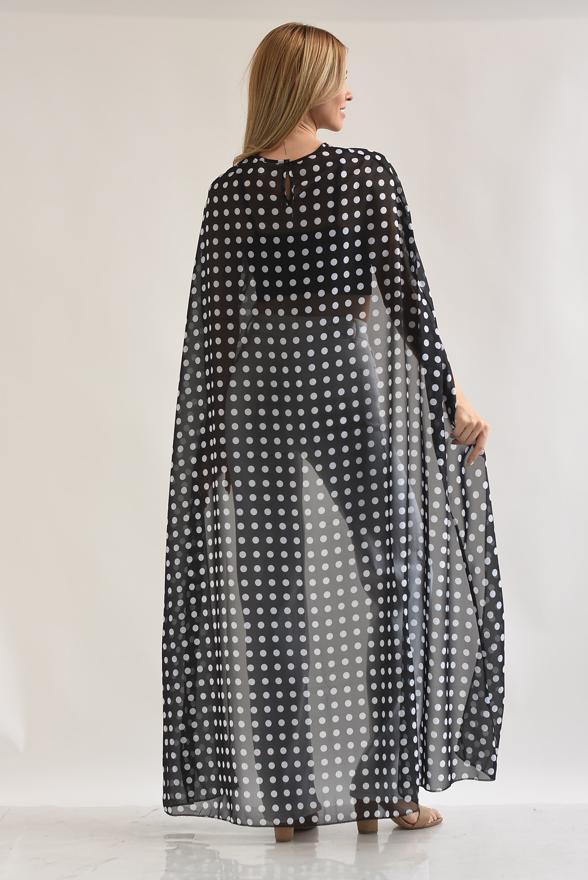 Capa larga polka dots