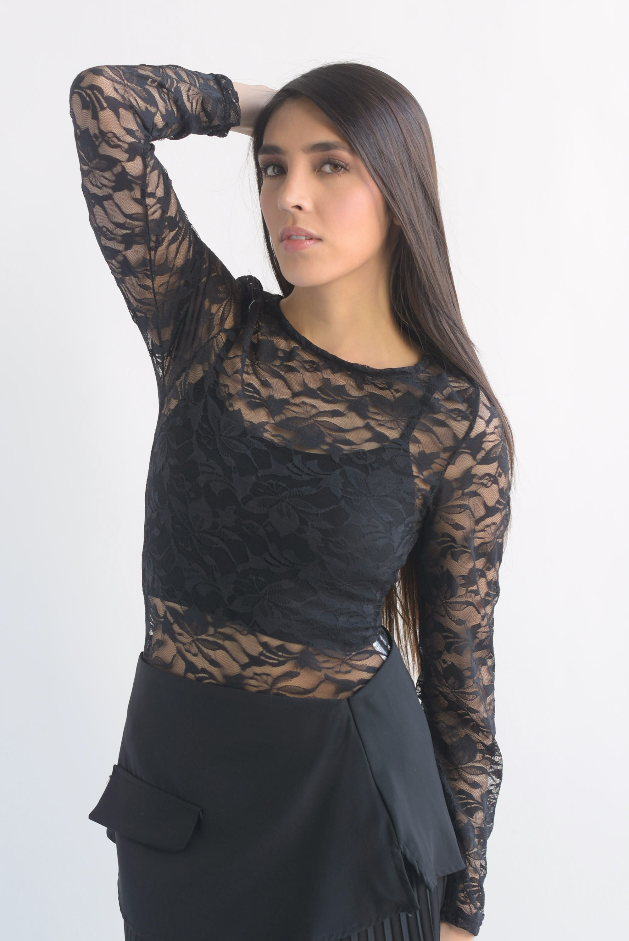 Body encaje manga larga