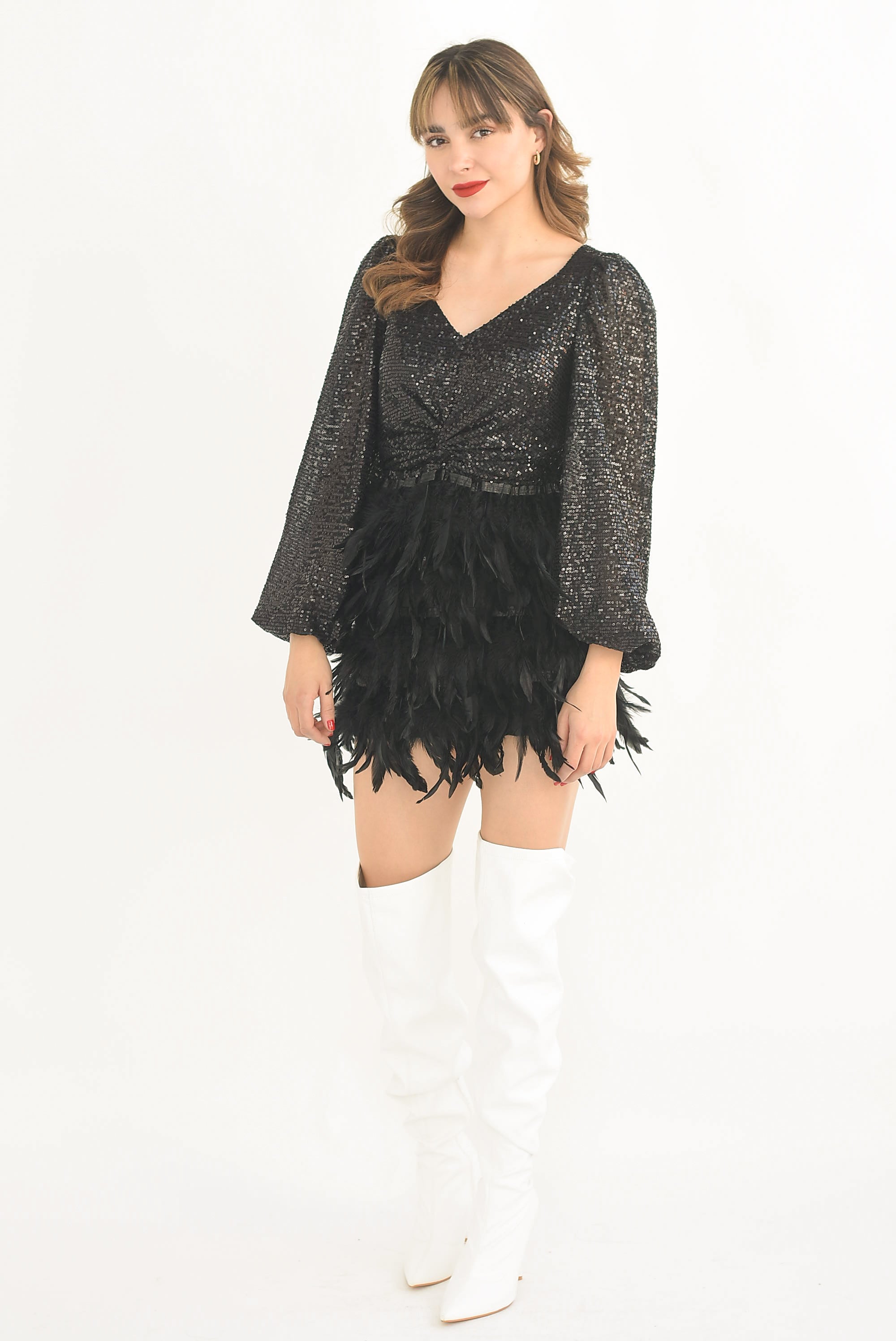 Vestido lentejuelas y plumas Negro