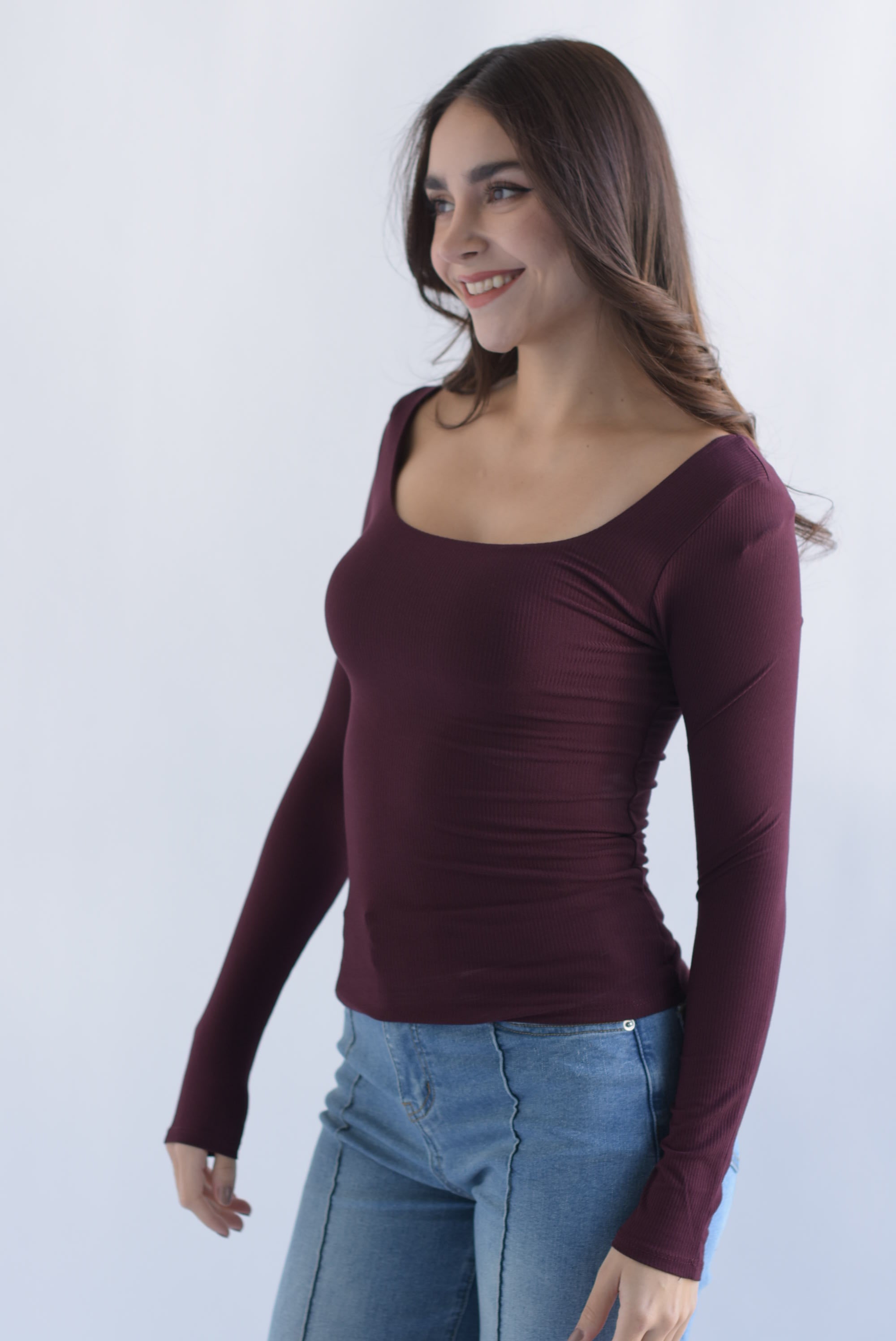Blusa canalé cuello cuadrado Vino