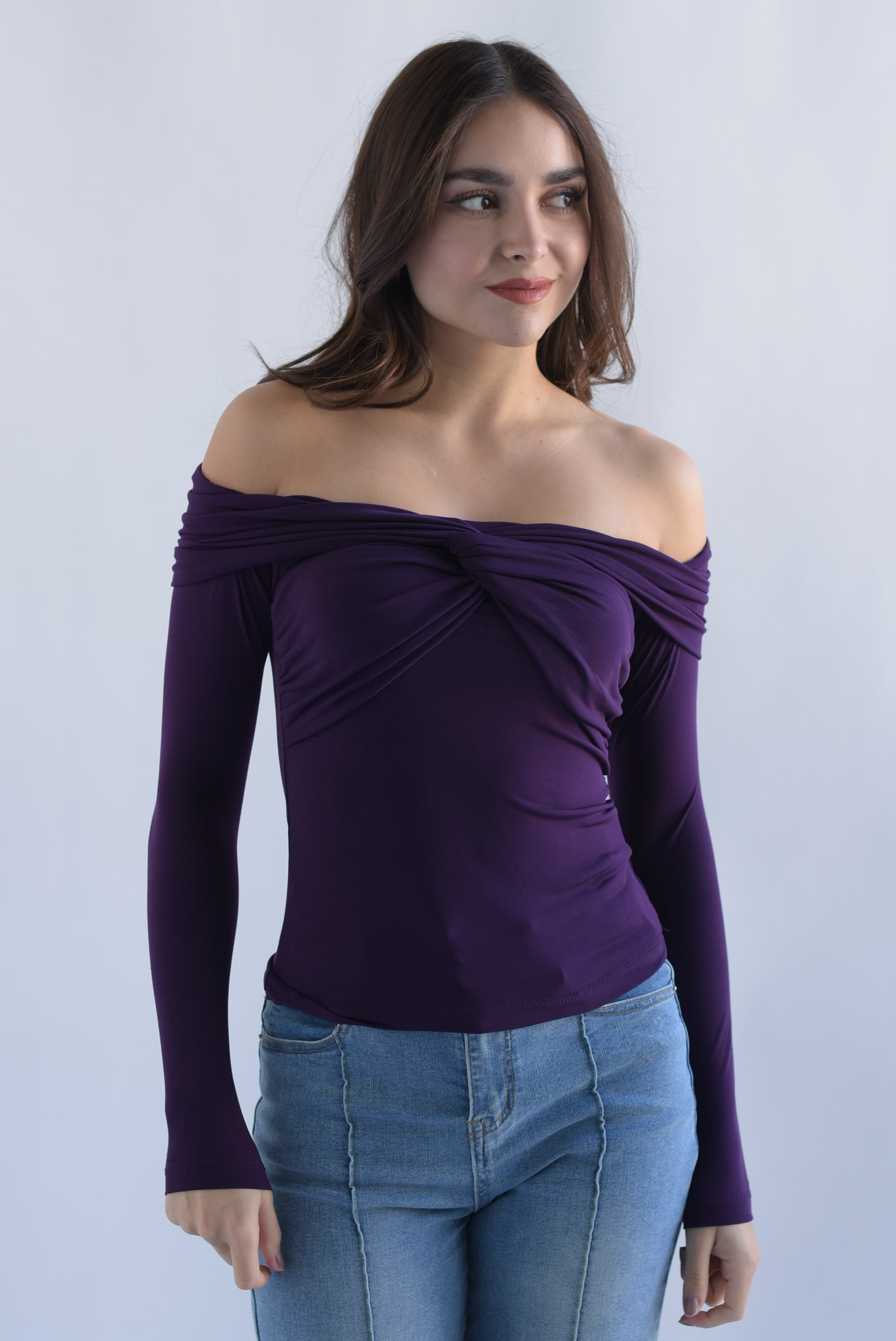 Blusa nudo off-shoulders Uva