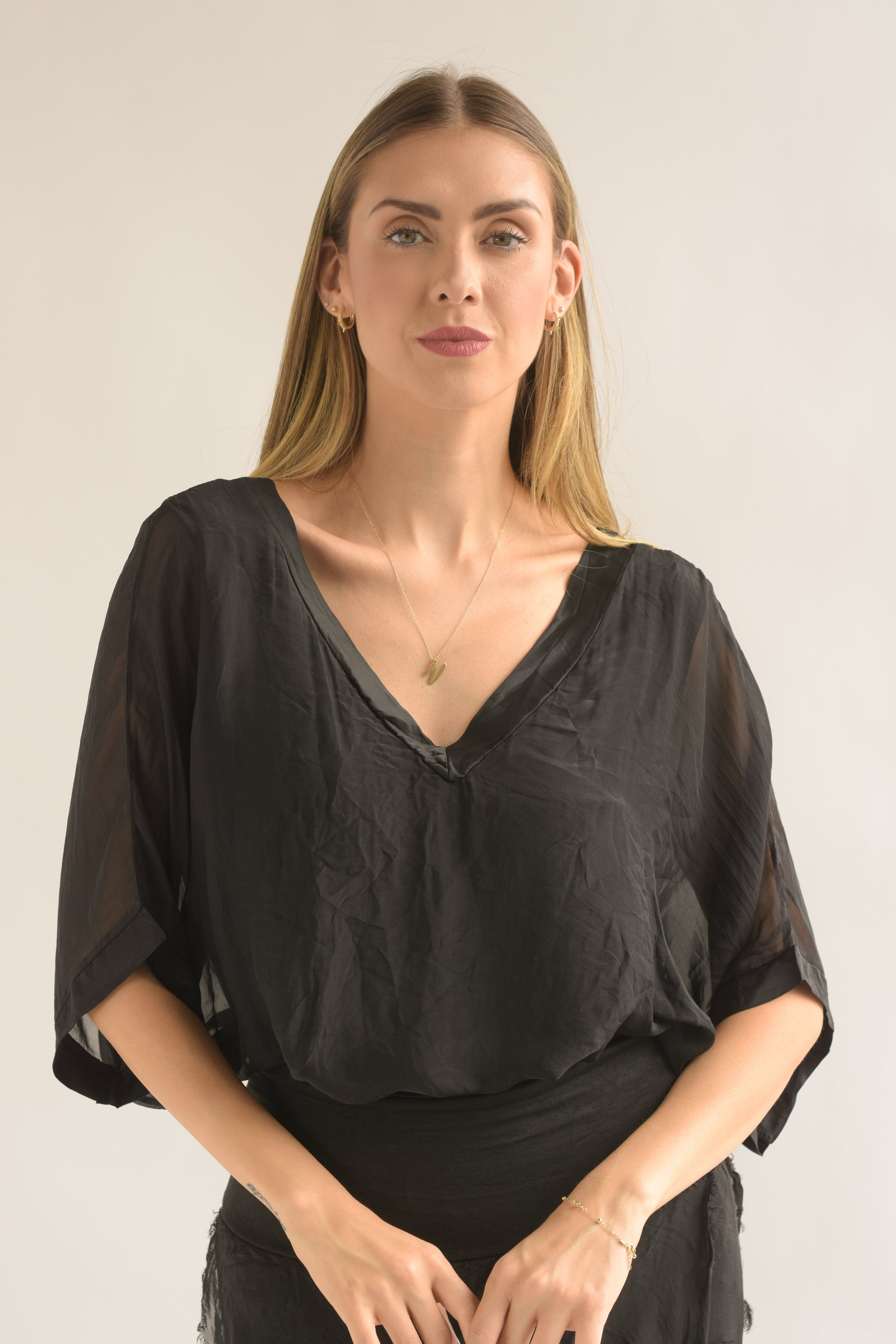 Set Falda larga olanes y Blusón Negro