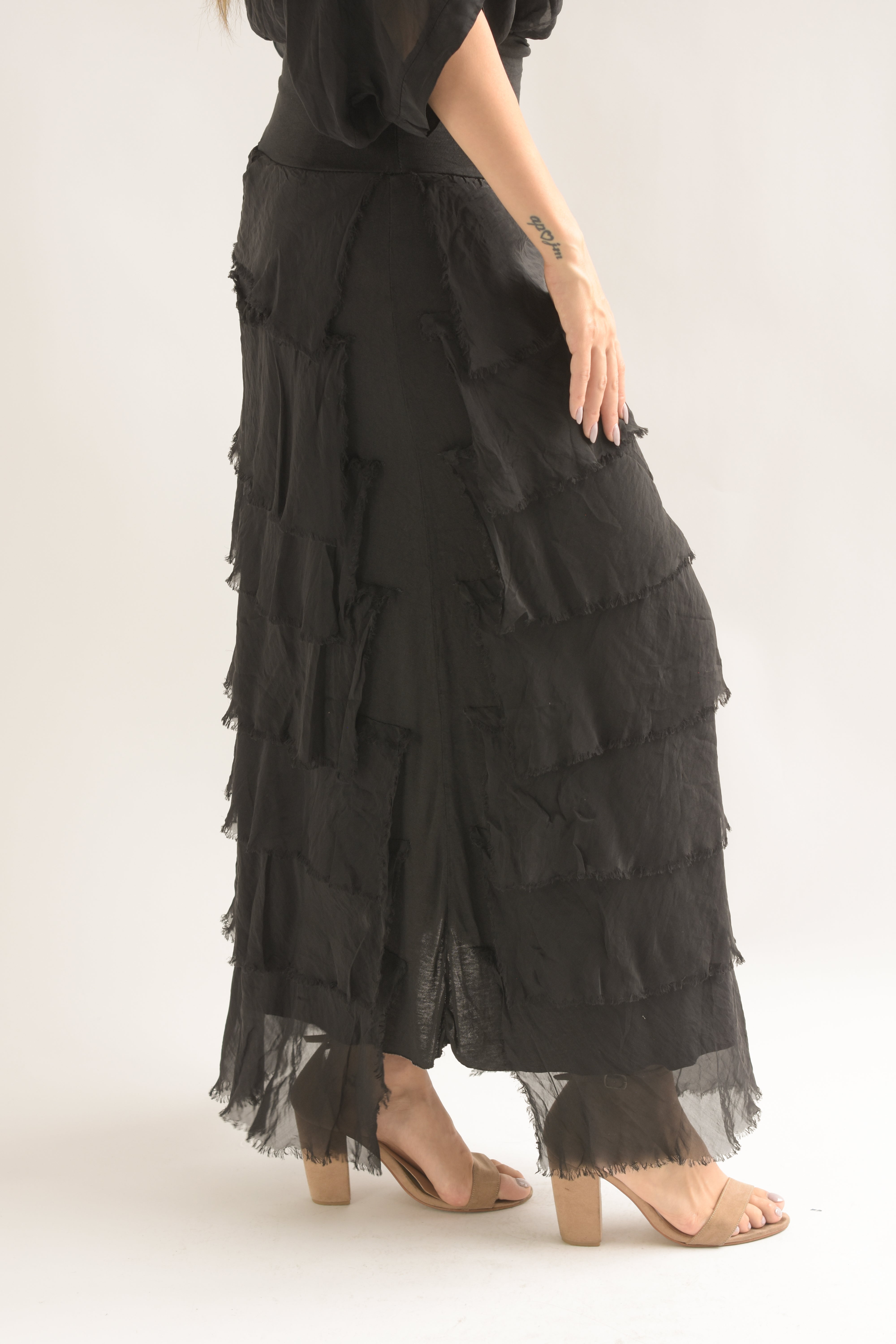 Set Falda larga olanes y Blusón Negro