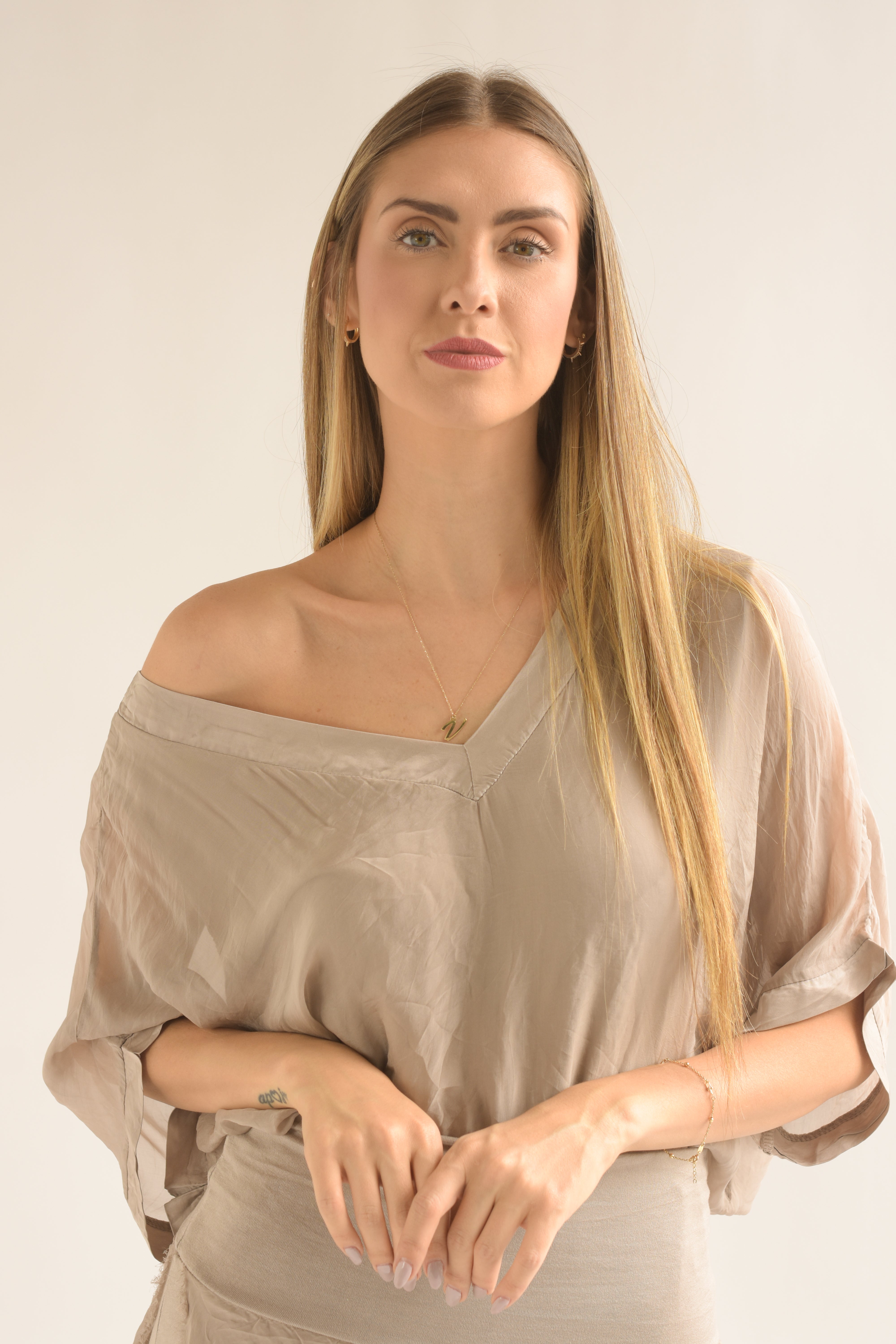 Set Falda larga olanes y Blusón Greige