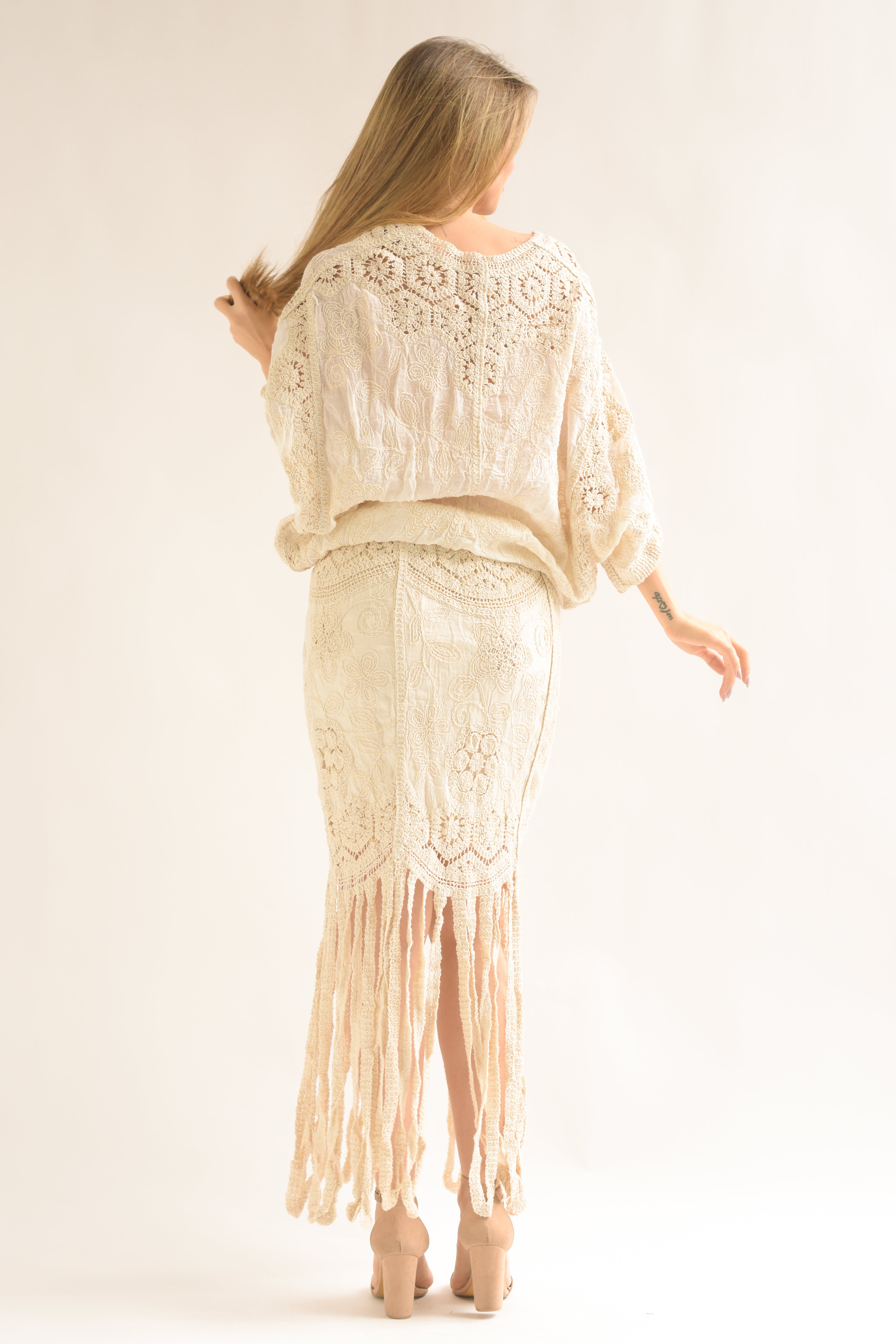 Set Falda flecos y Blusa crochet Crudo